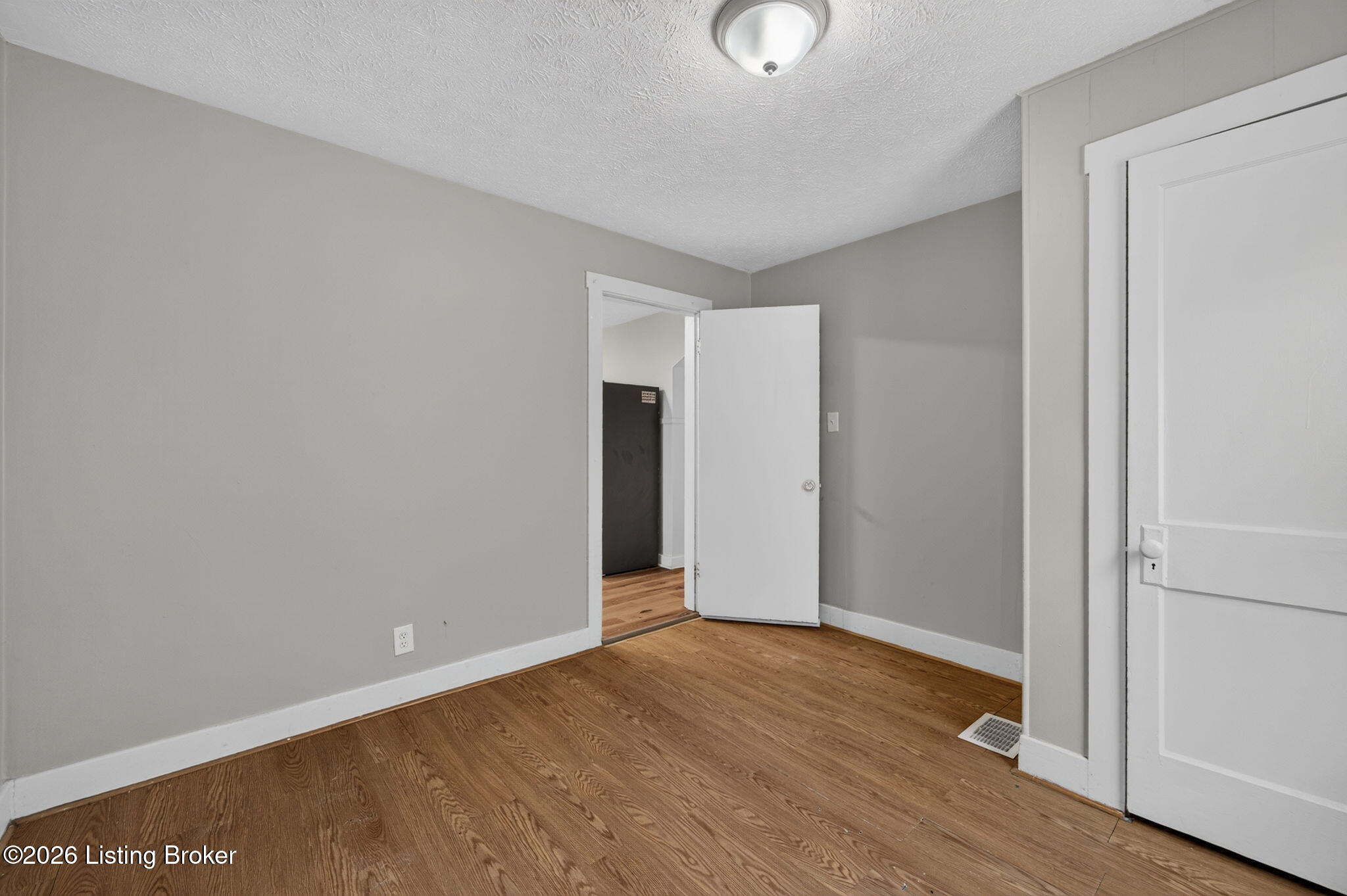 1115 Dresden Ave Property Photo 18