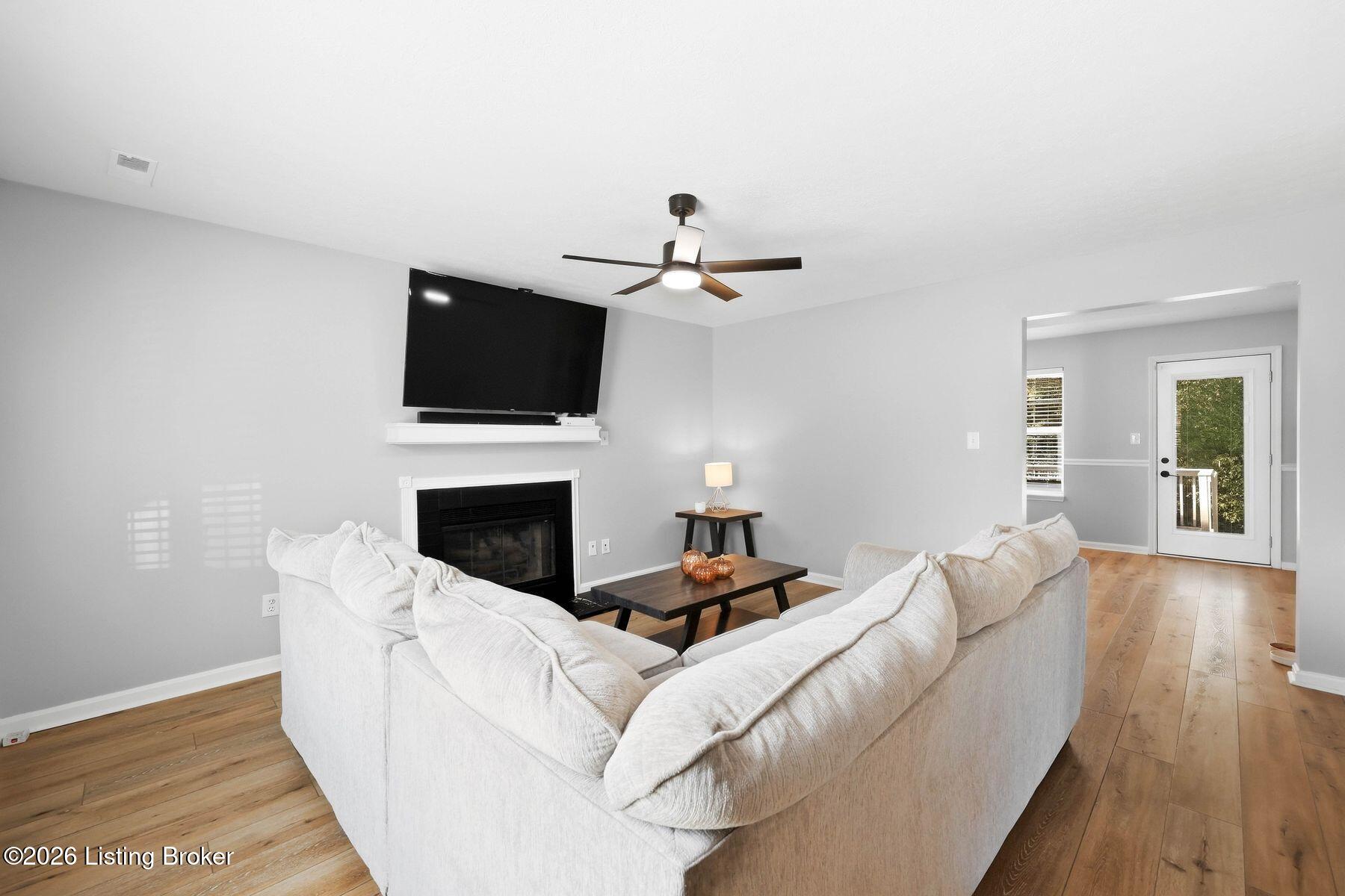 10603 Bayport Rd Property Photo 27