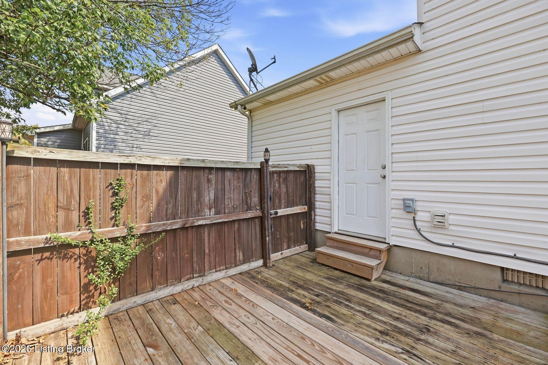 10603 Bayport Rd Property Photo 48
