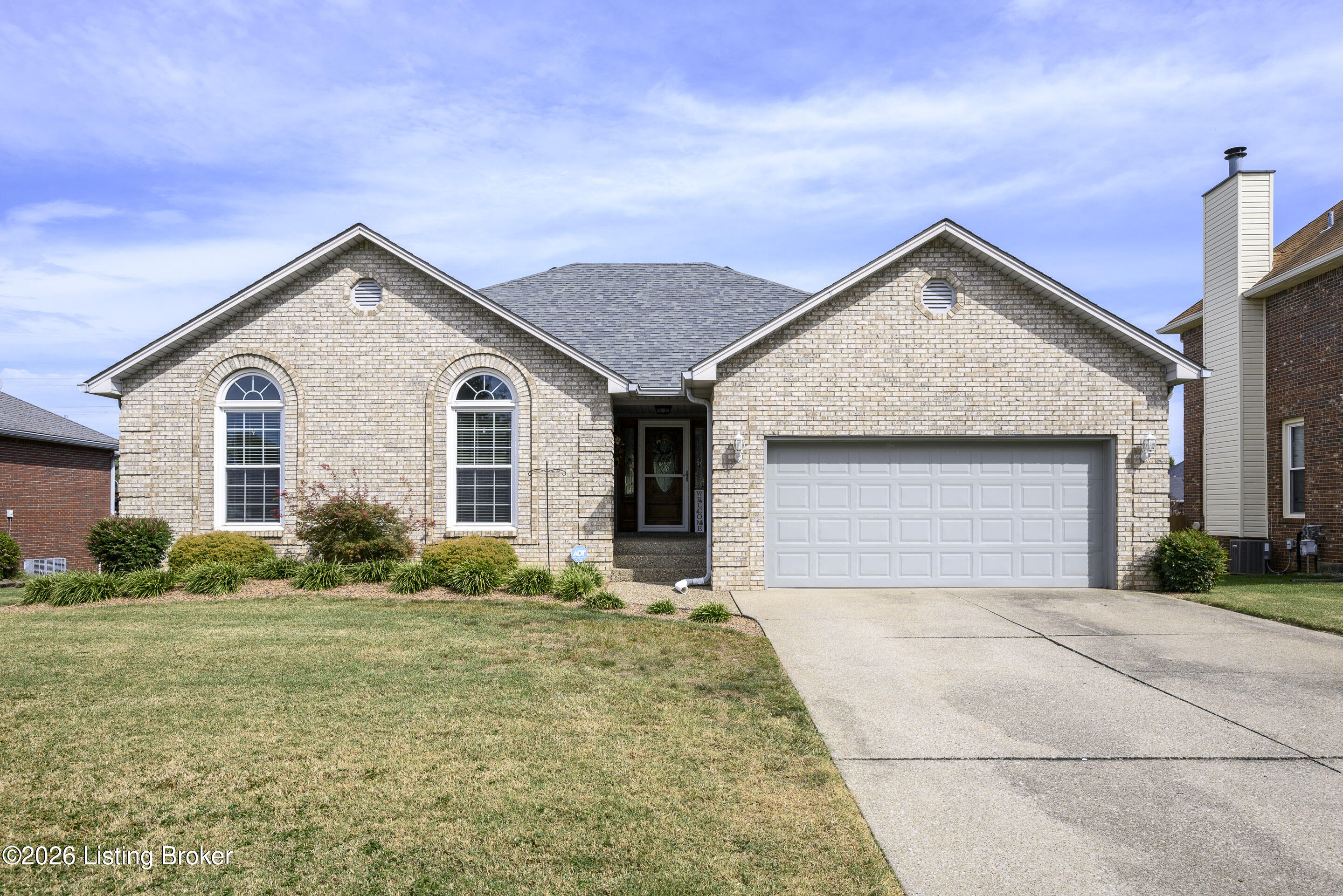 5114 Hunters Point Cir Property Photo 1