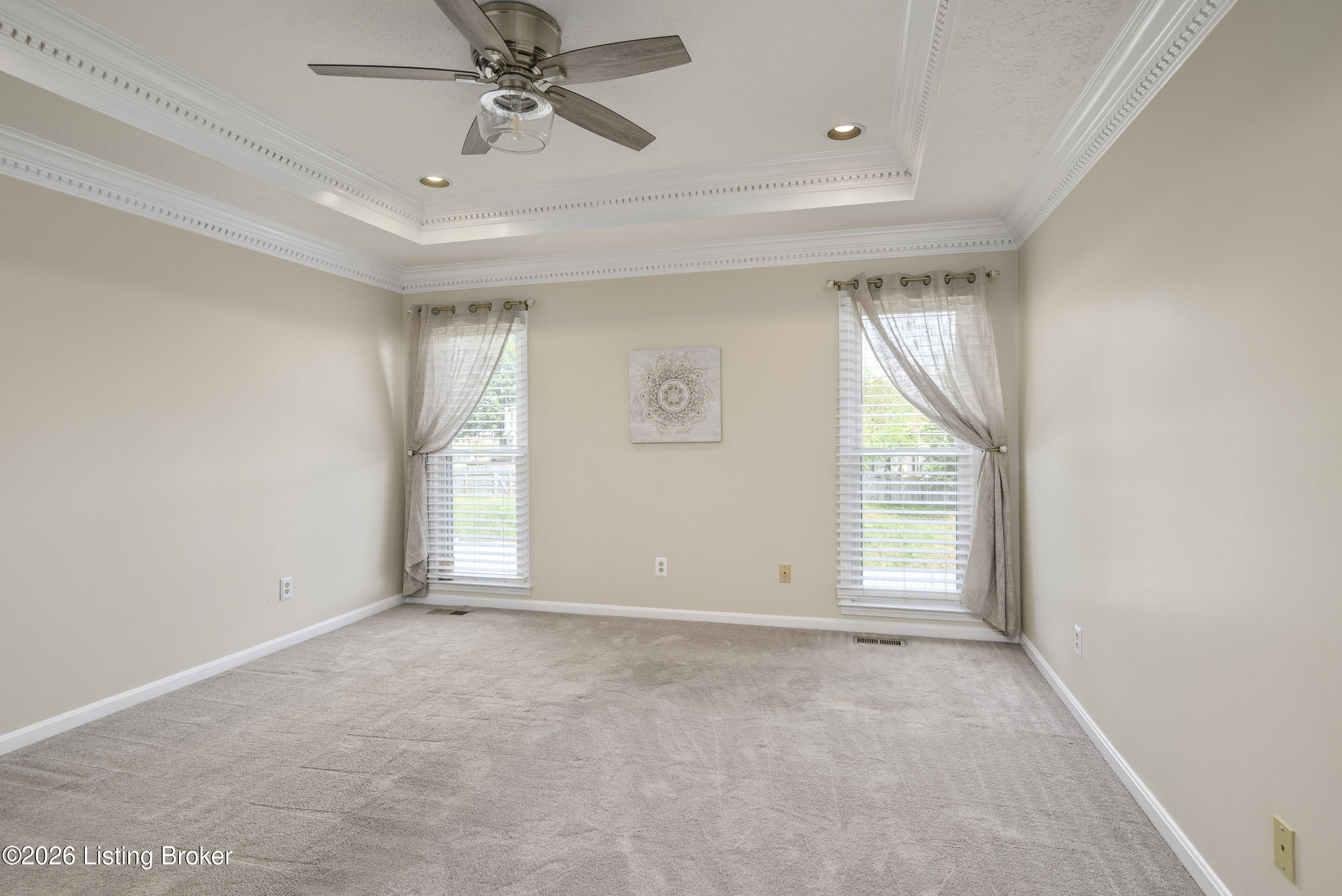 5114 Hunters Point Cir Property Photo 10