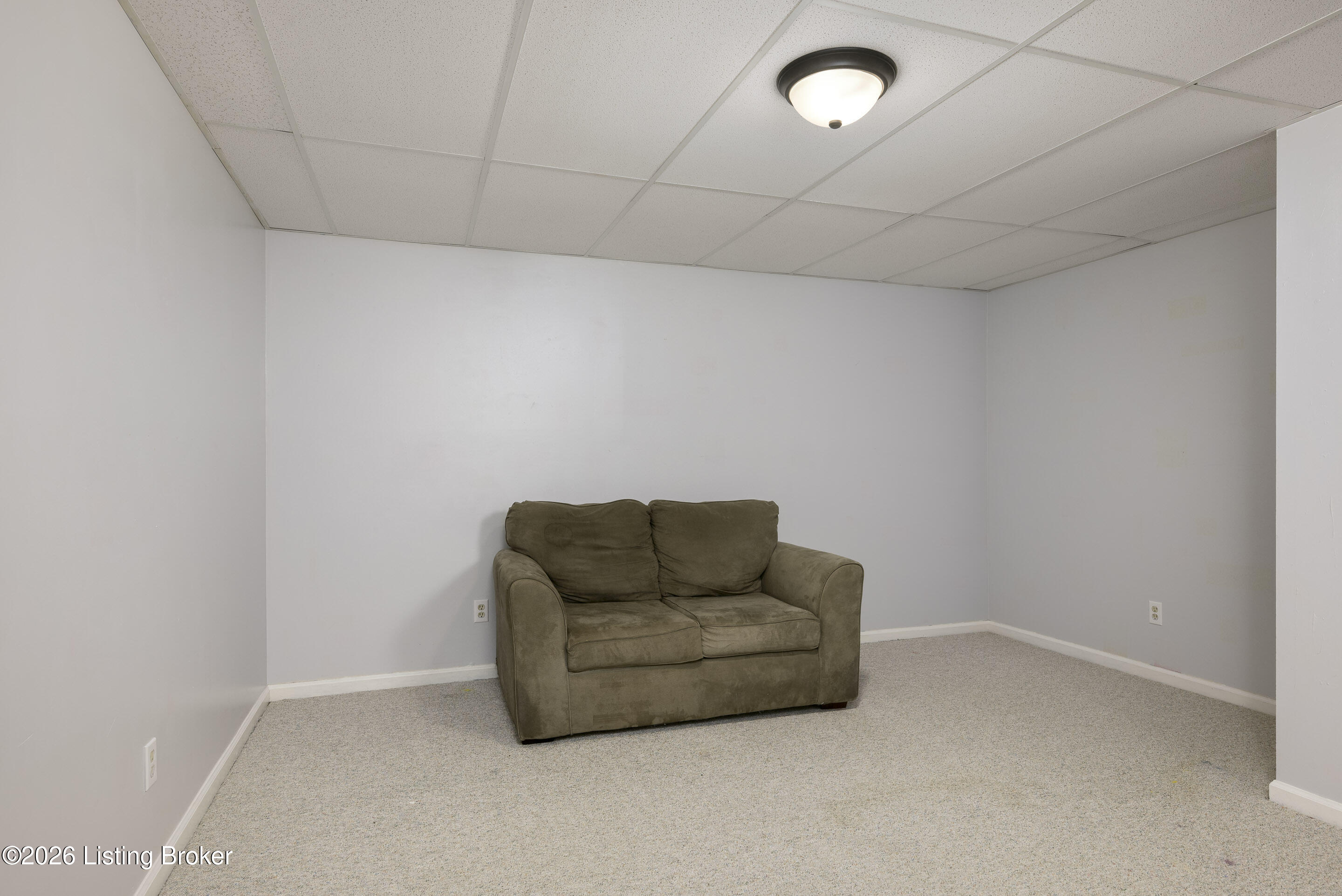 5114 Hunters Point Cir Property Photo 17