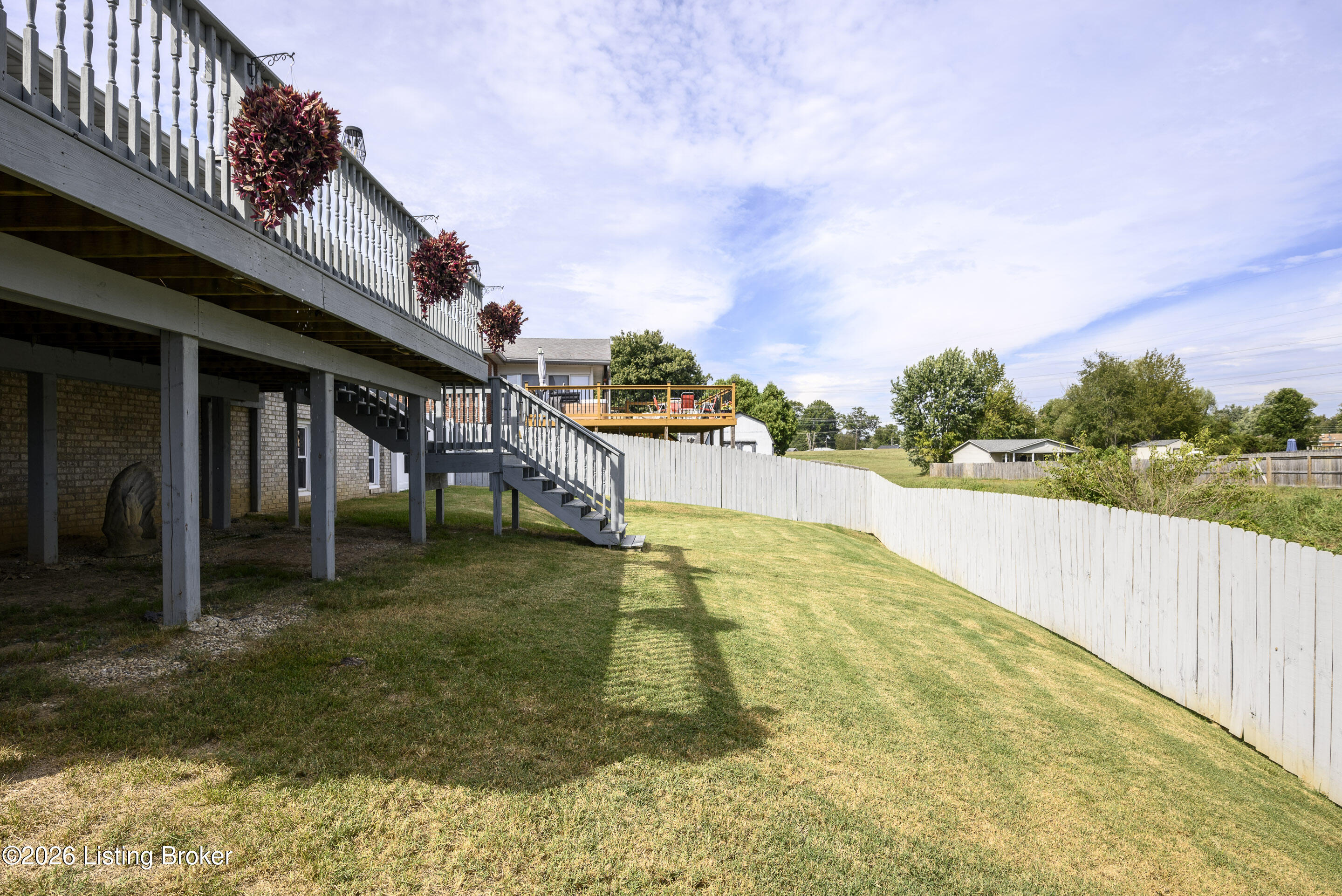 5114 Hunters Point Cir Property Photo 38