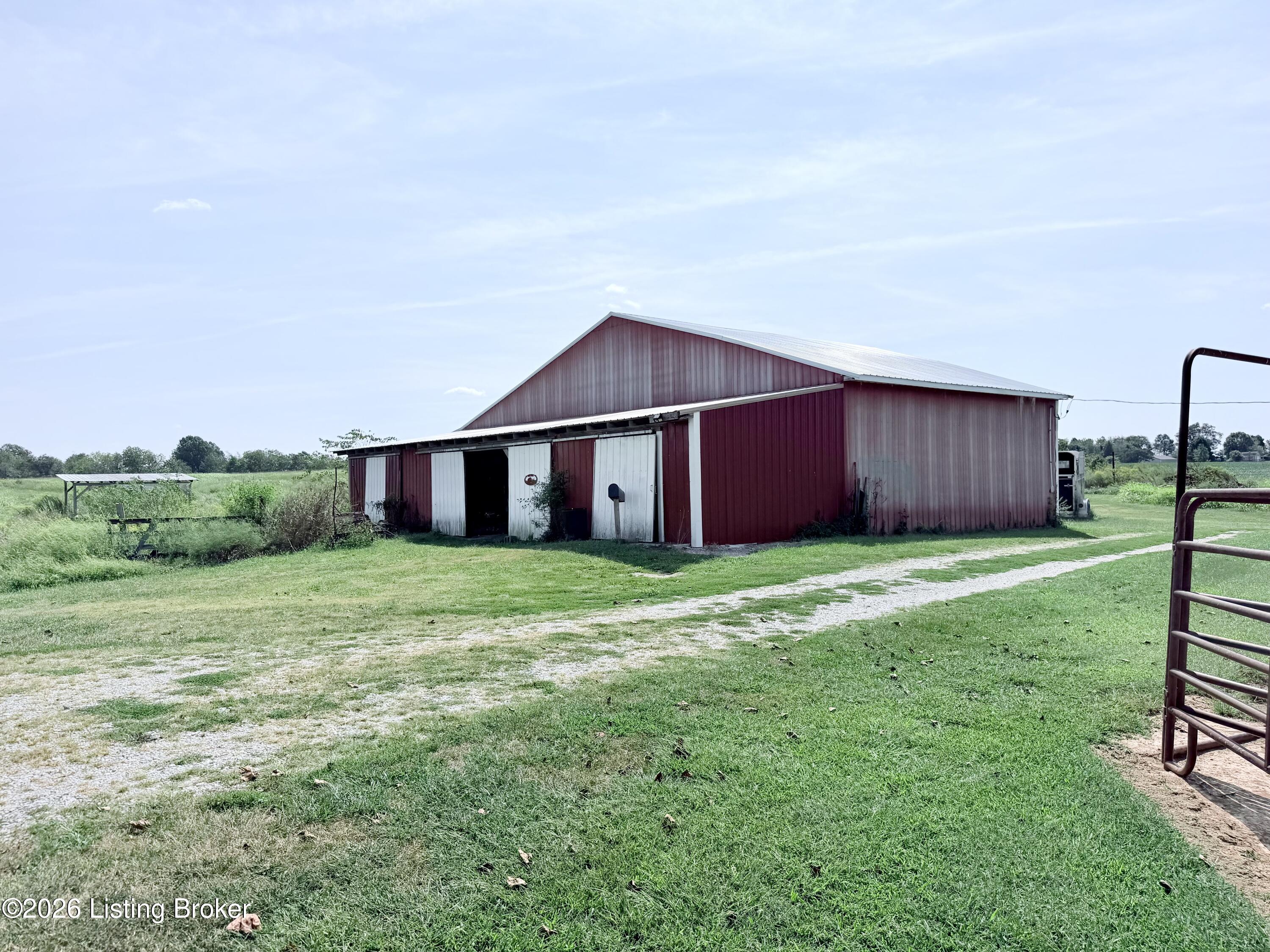 5314 Munfordville Rd Property Photo 1