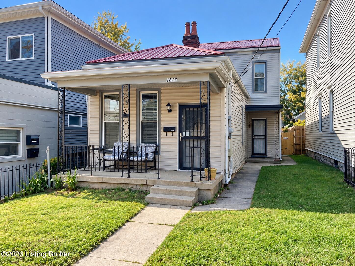 1817 Frankfort Ave Property Photo 1