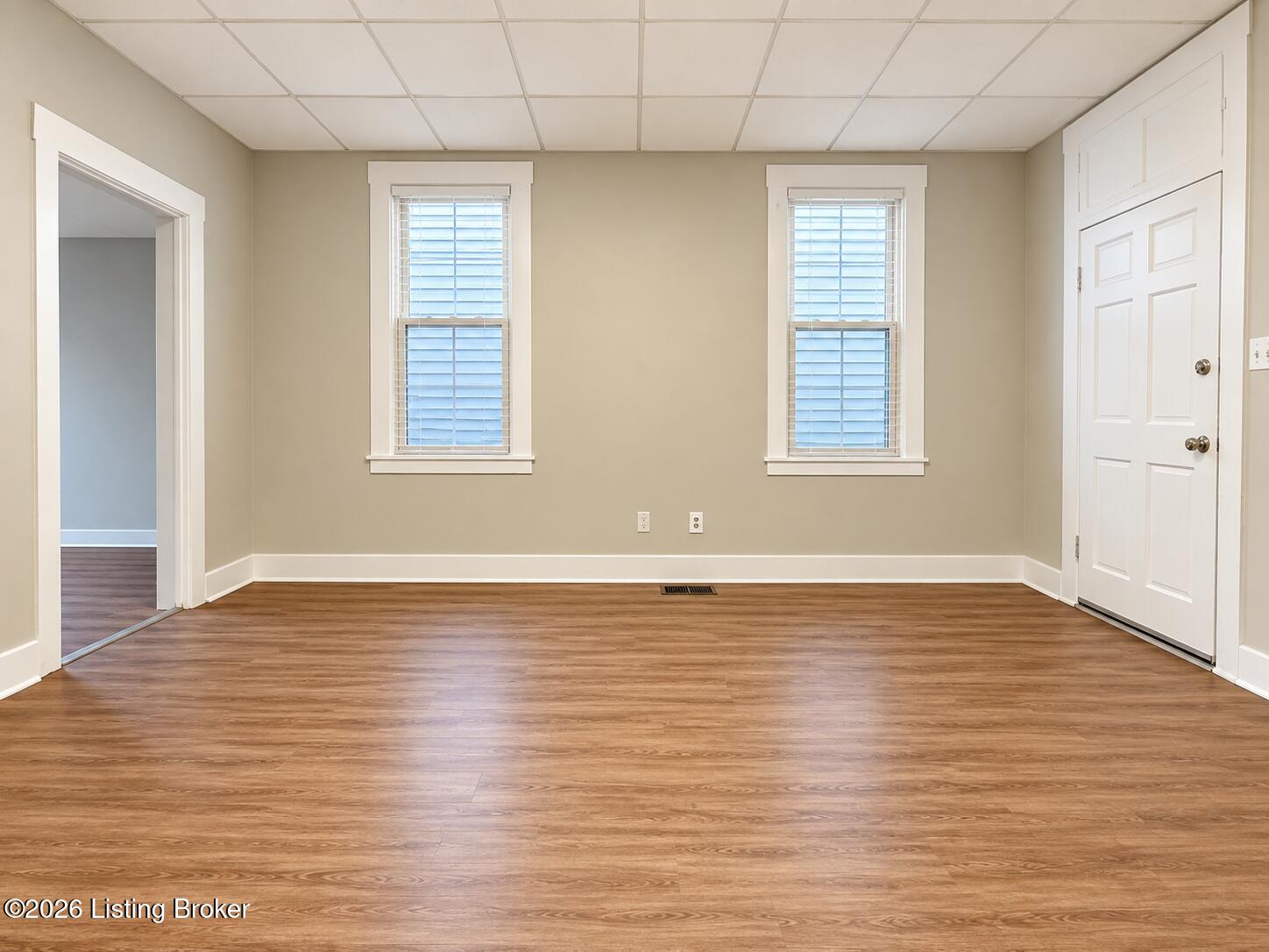 1817 Frankfort Ave Property Photo 2