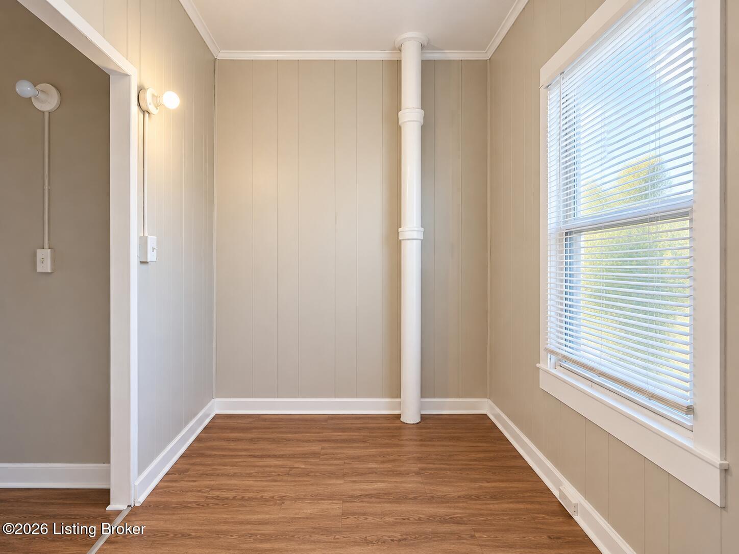 1817 Frankfort Ave Property Photo 7