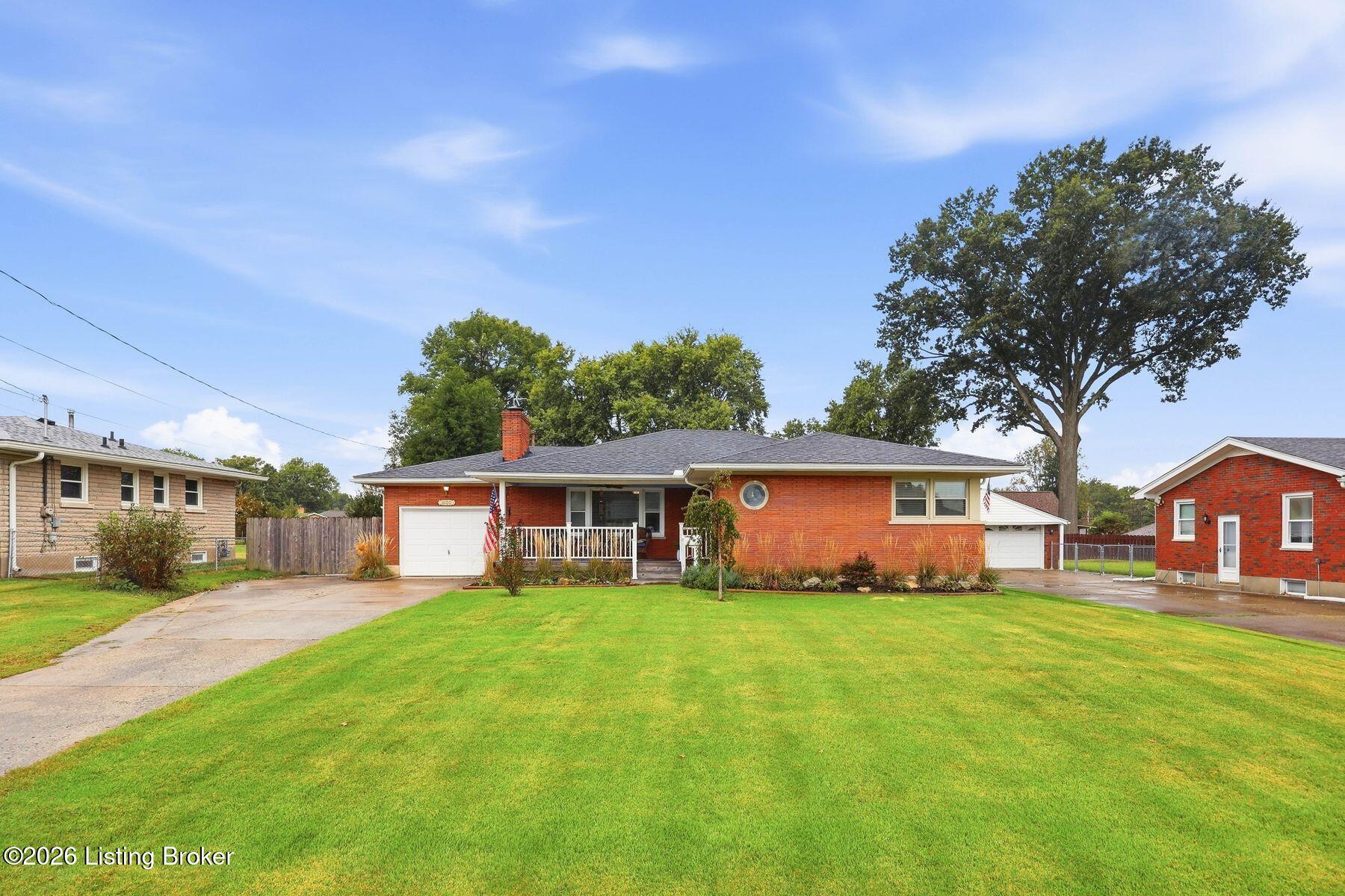 8100 Cedar Brook Dr Property Photo 9