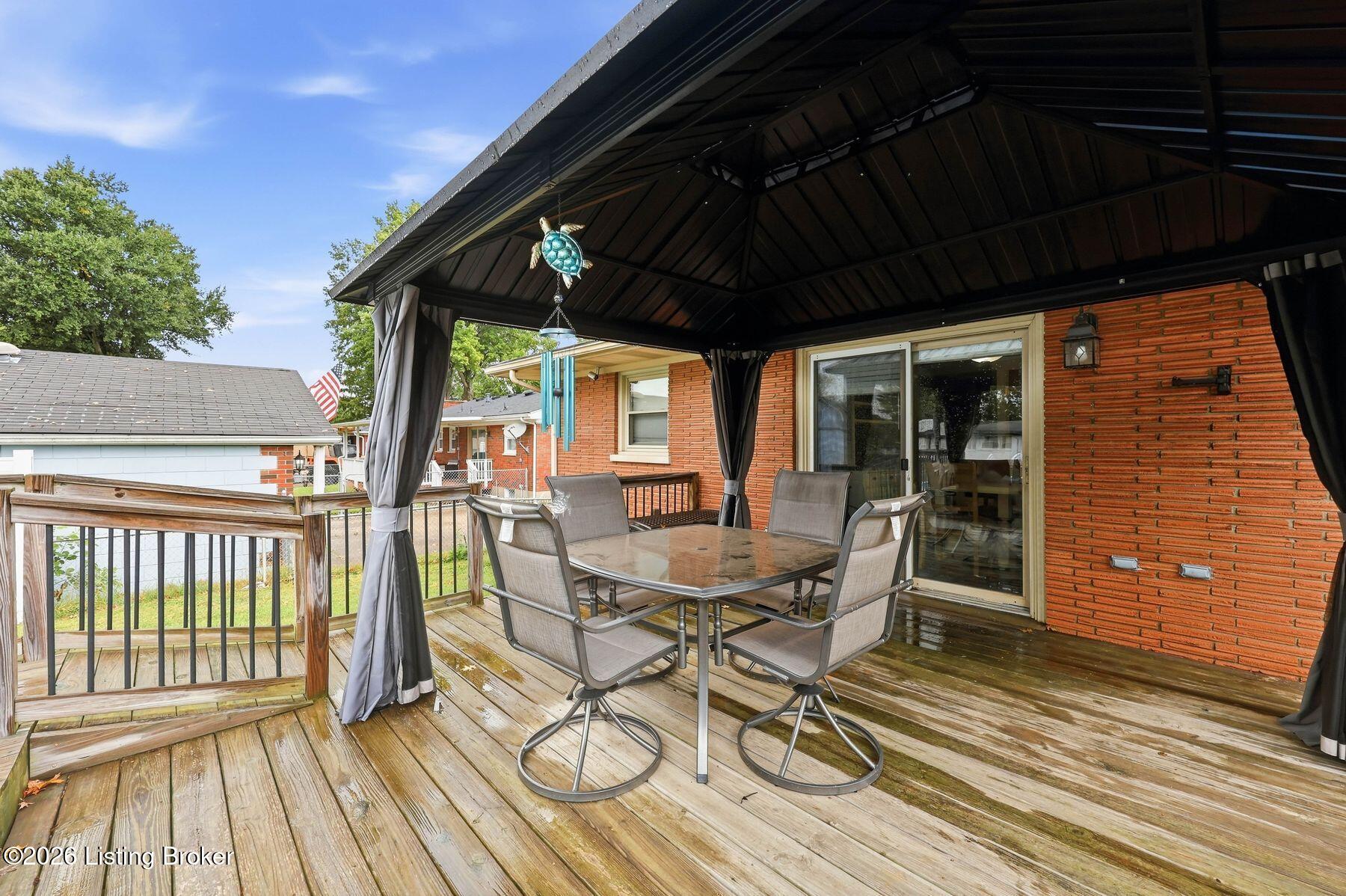 8100 Cedar Brook Dr Property Photo 31