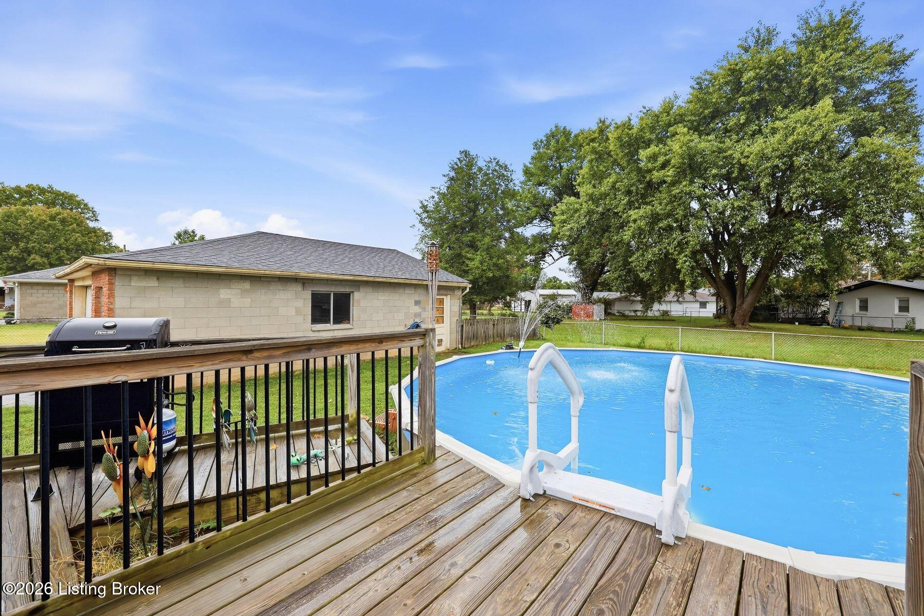 8100 Cedar Brook Dr Property Photo 33