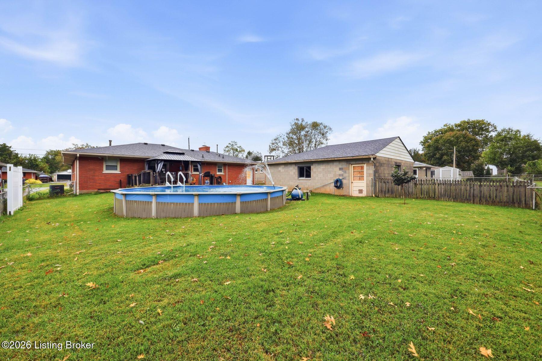 8100 Cedar Brook Dr Property Photo 38