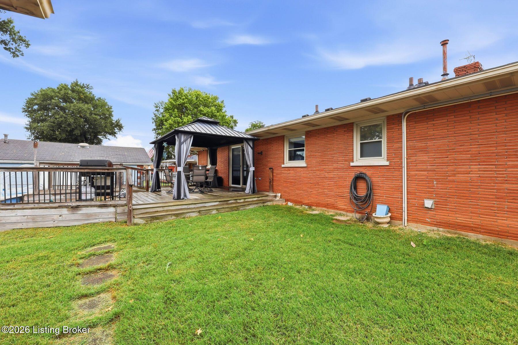 8100 Cedar Brook Dr Property Photo 40