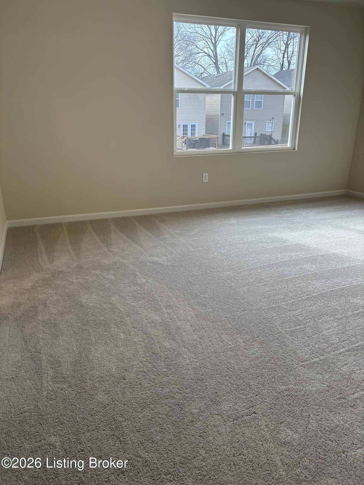 2013 Lyndon Green Cir Property Photo 10