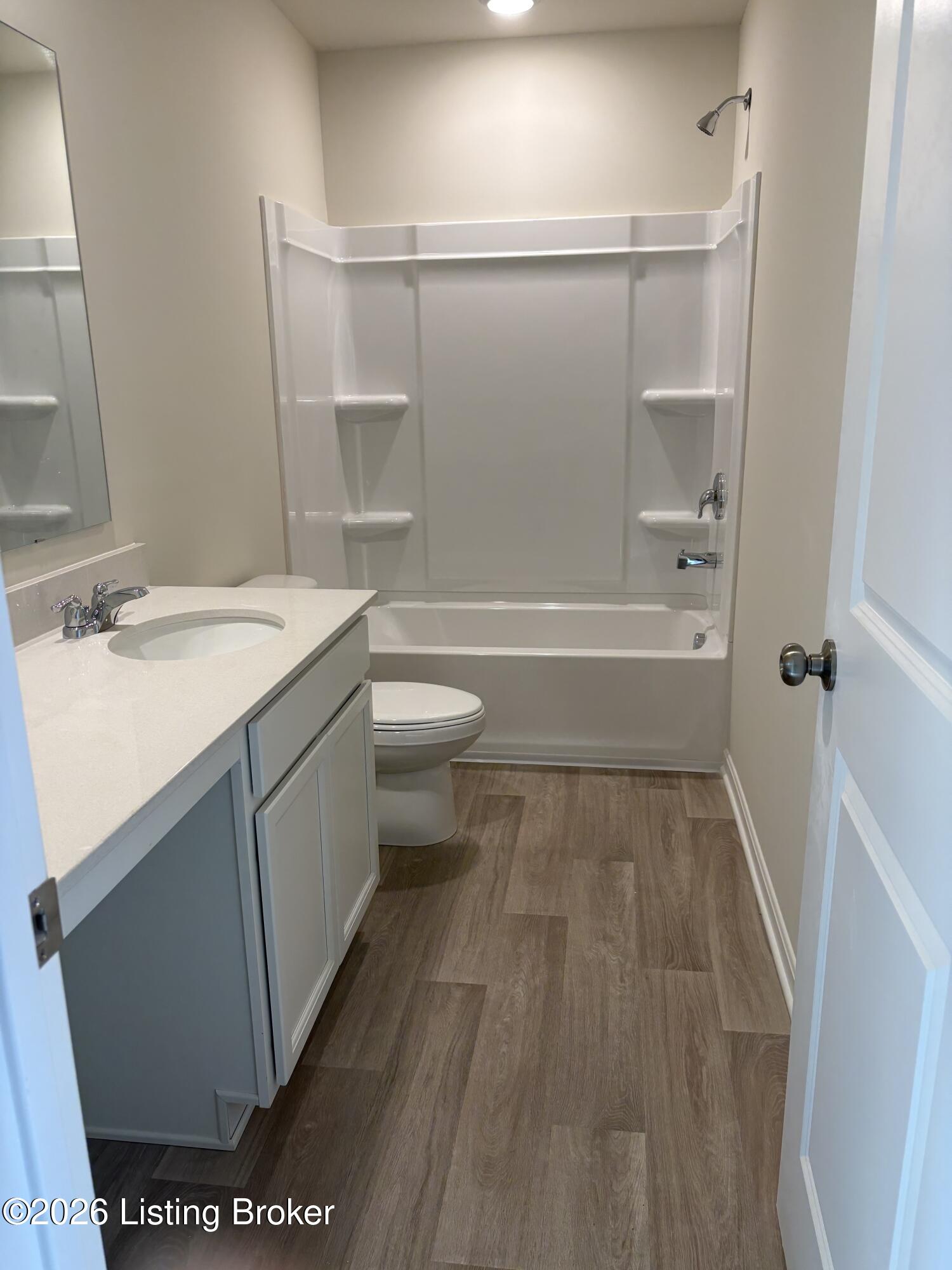 2013 Lyndon Green Cir Property Photo 12