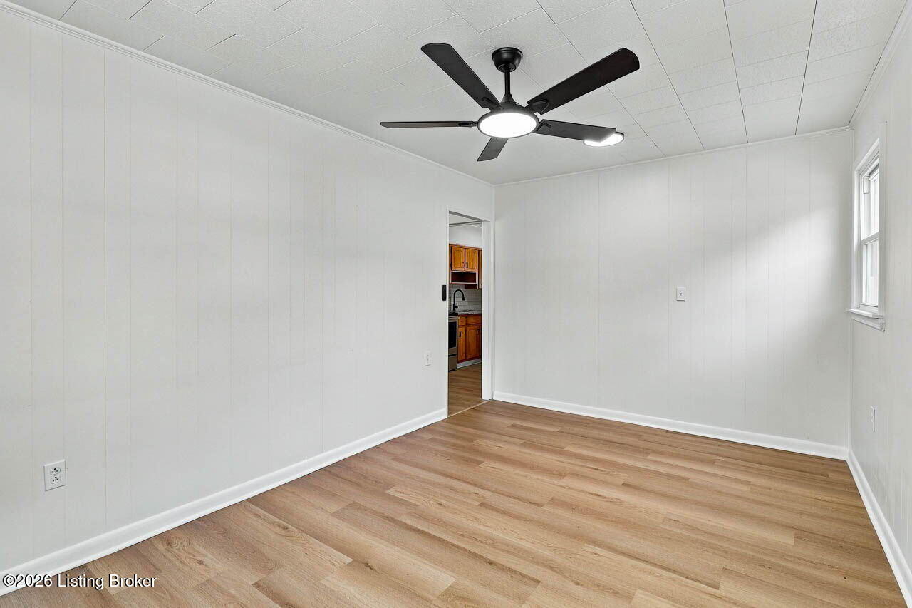 13916 Darwin Blvd Property Photo 8