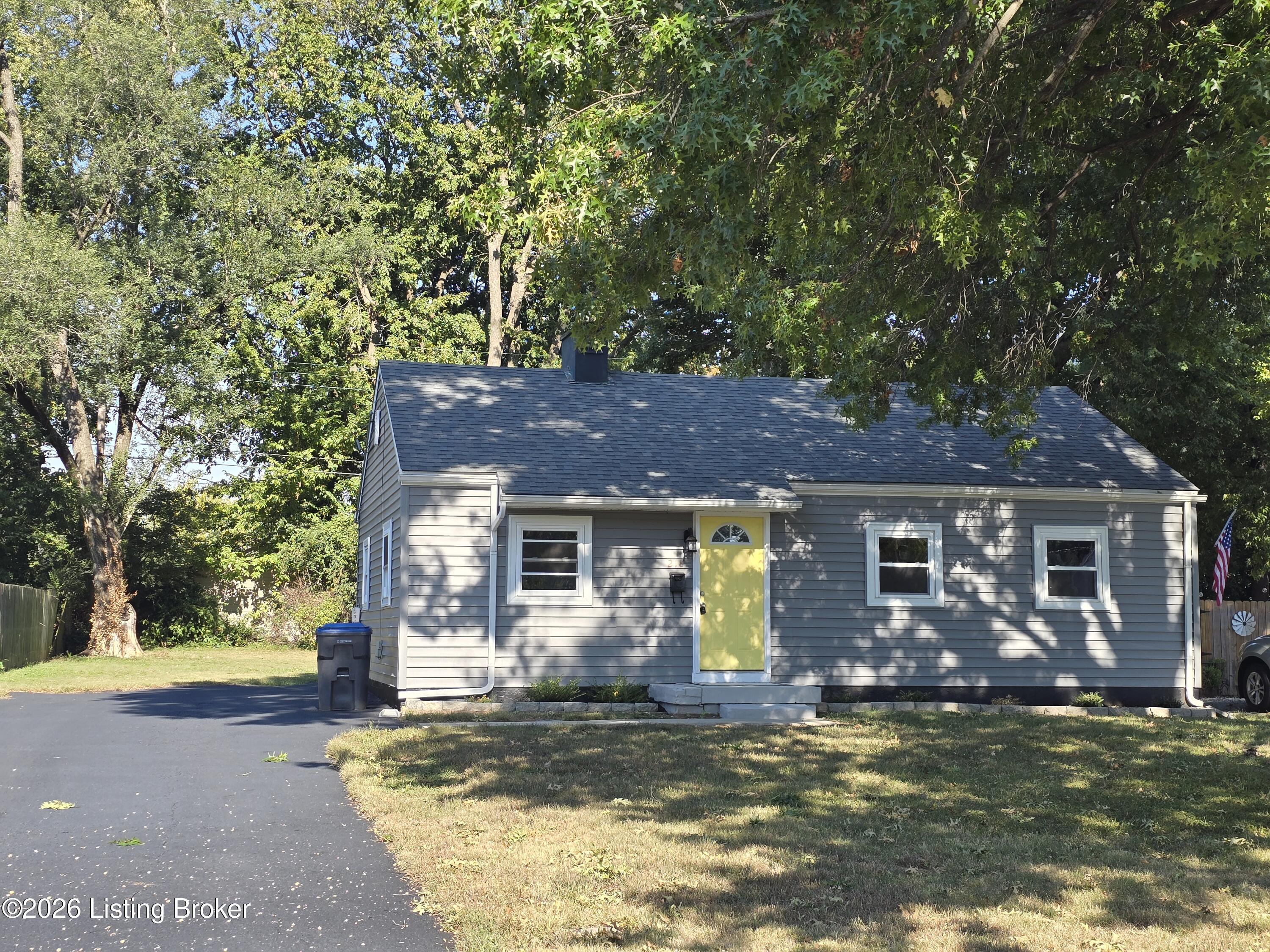 218 Alpha Ave Property Photo 3