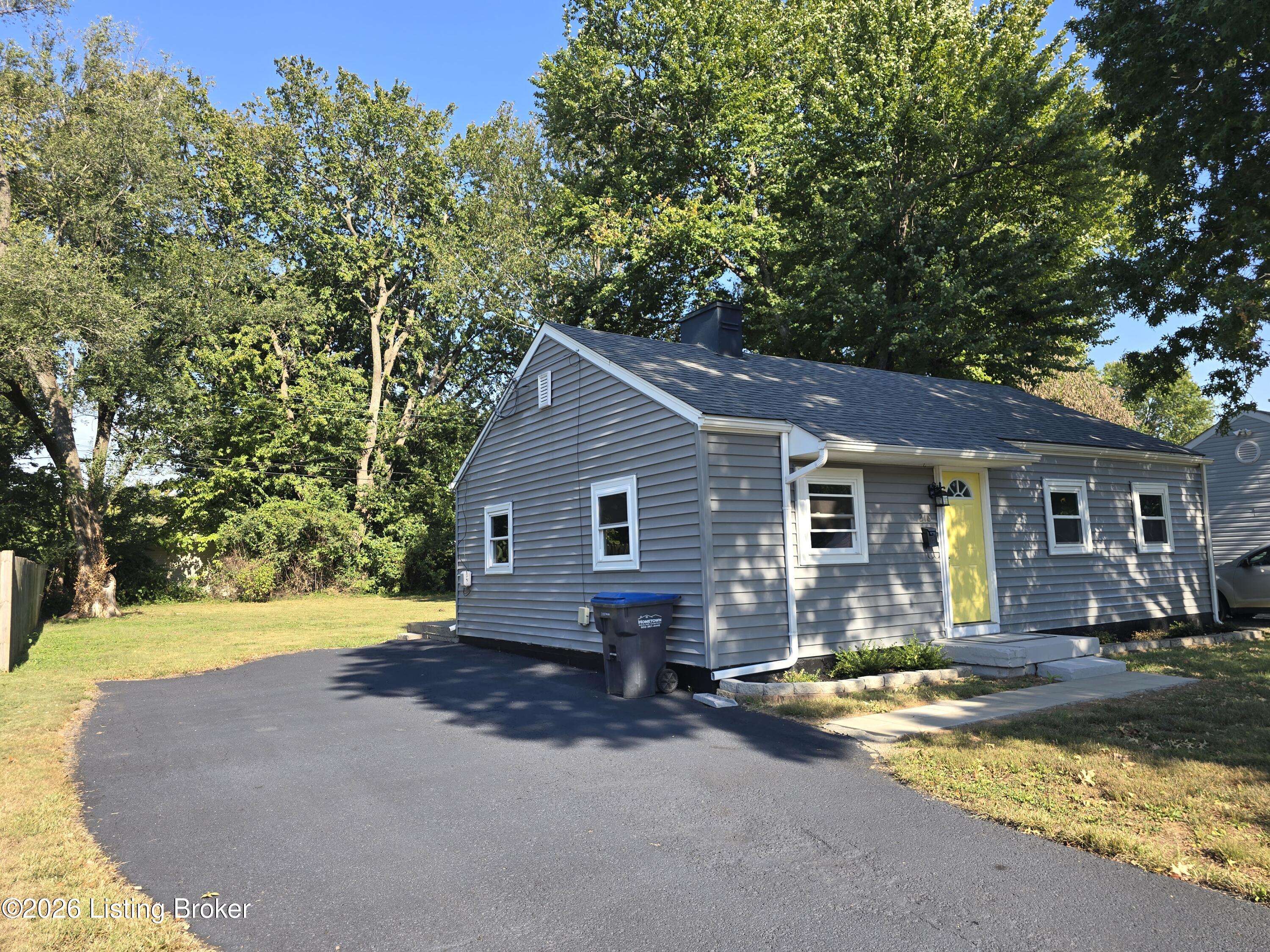 218 Alpha Ave Property Photo 5