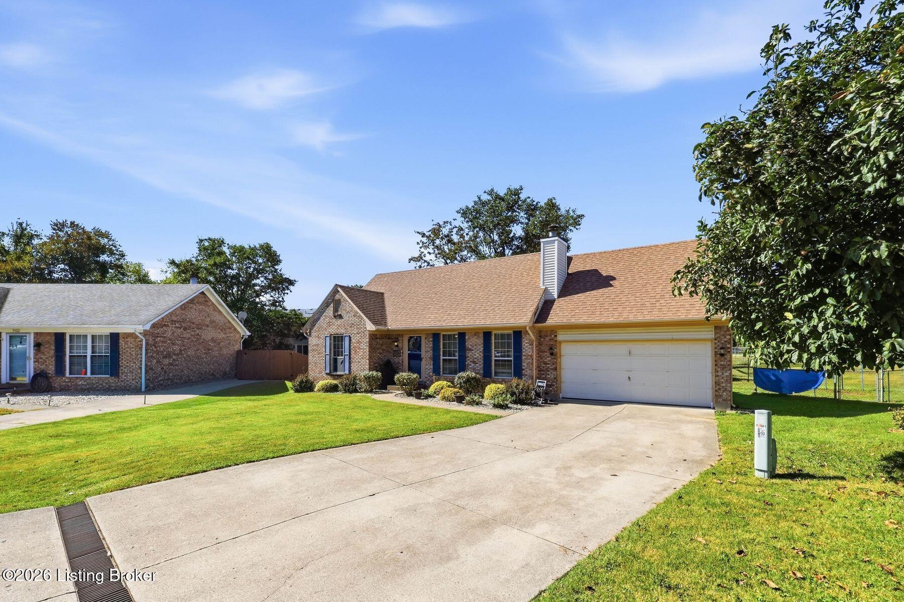 9300 Villa Fair Ct Property Photo 3