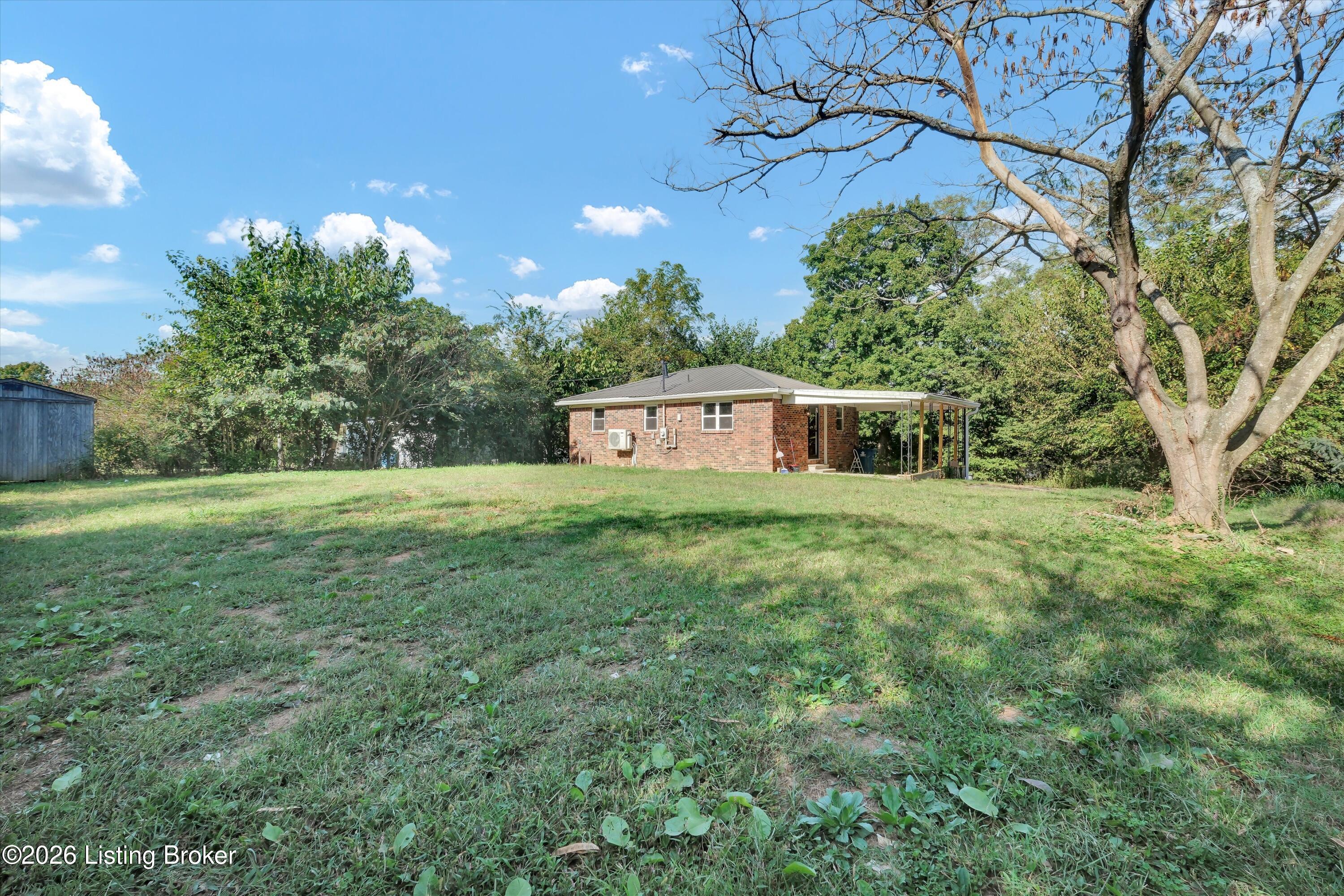 60 2nd St Property Photo 23