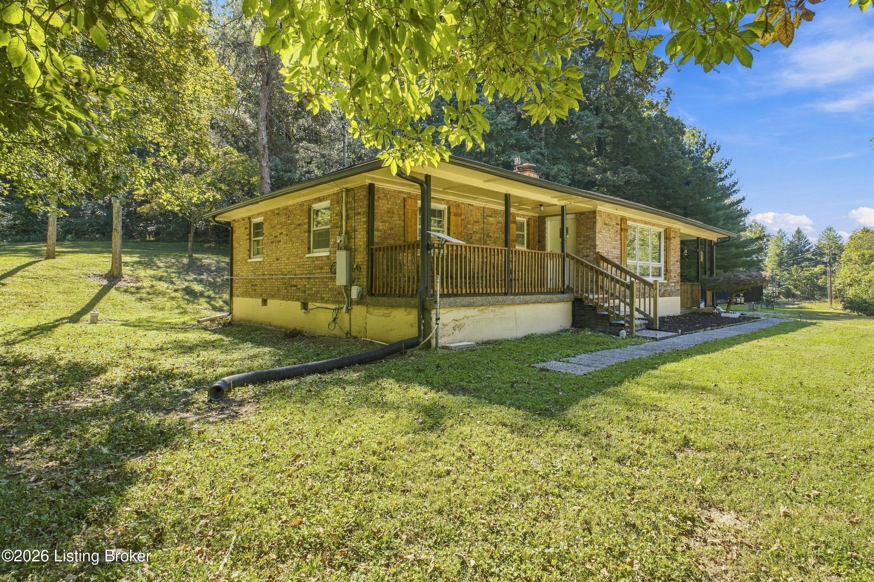 2598 Weavers Run Rd Property Photo 4