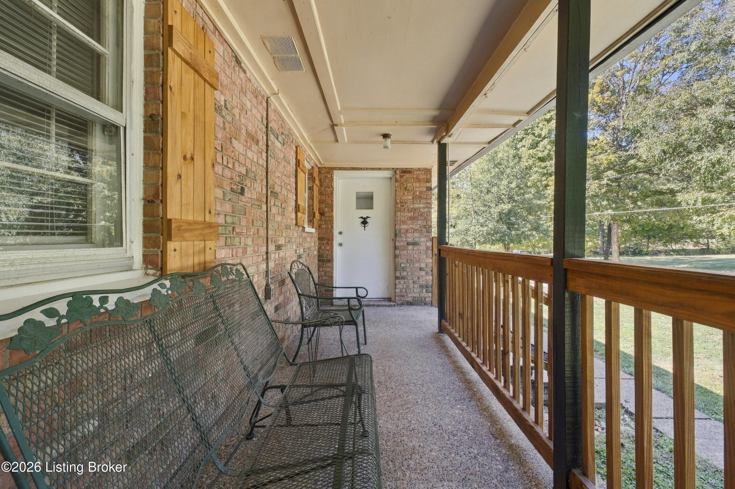 2598 Weavers Run Rd Property Photo 16