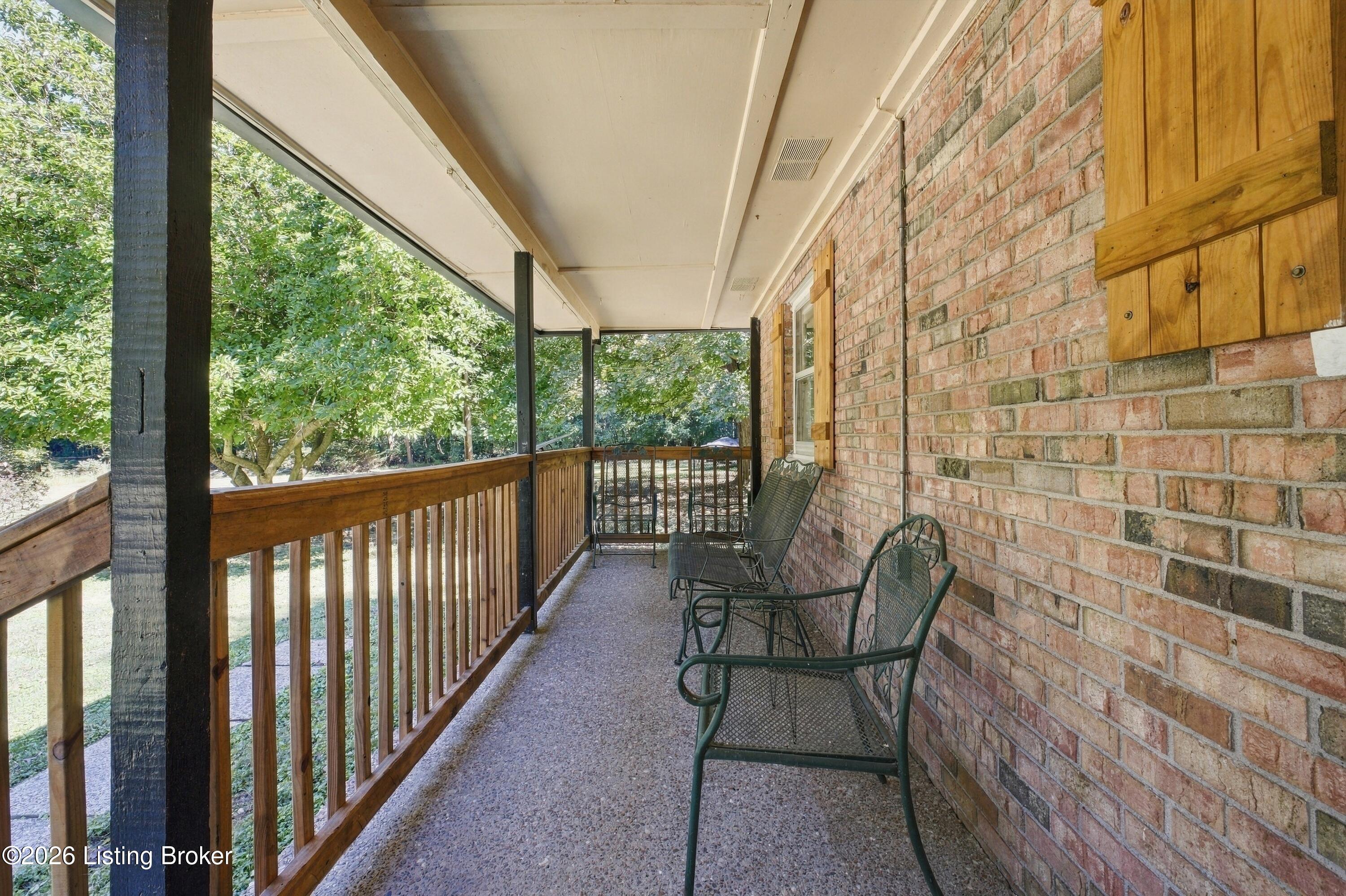 2598 Weavers Run Rd Property Photo 17