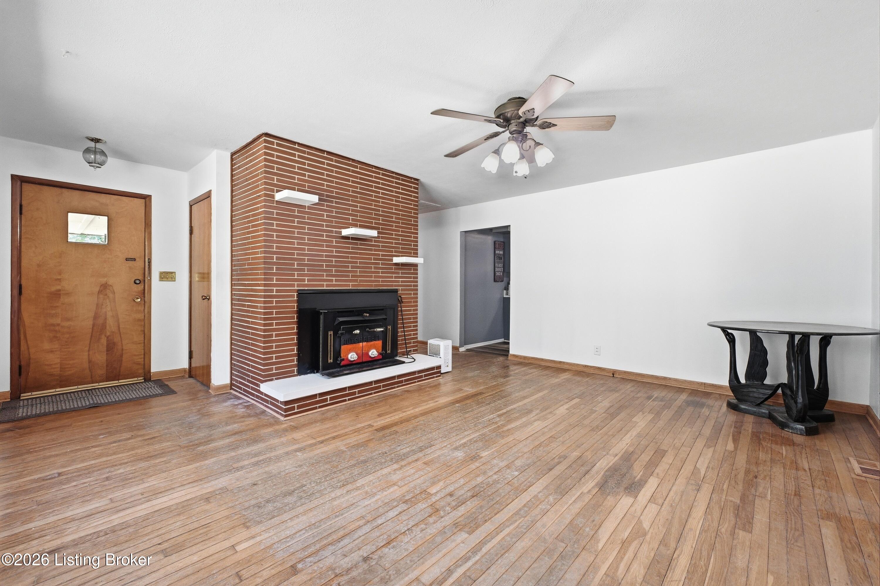 2598 Weavers Run Rd Property Photo 18