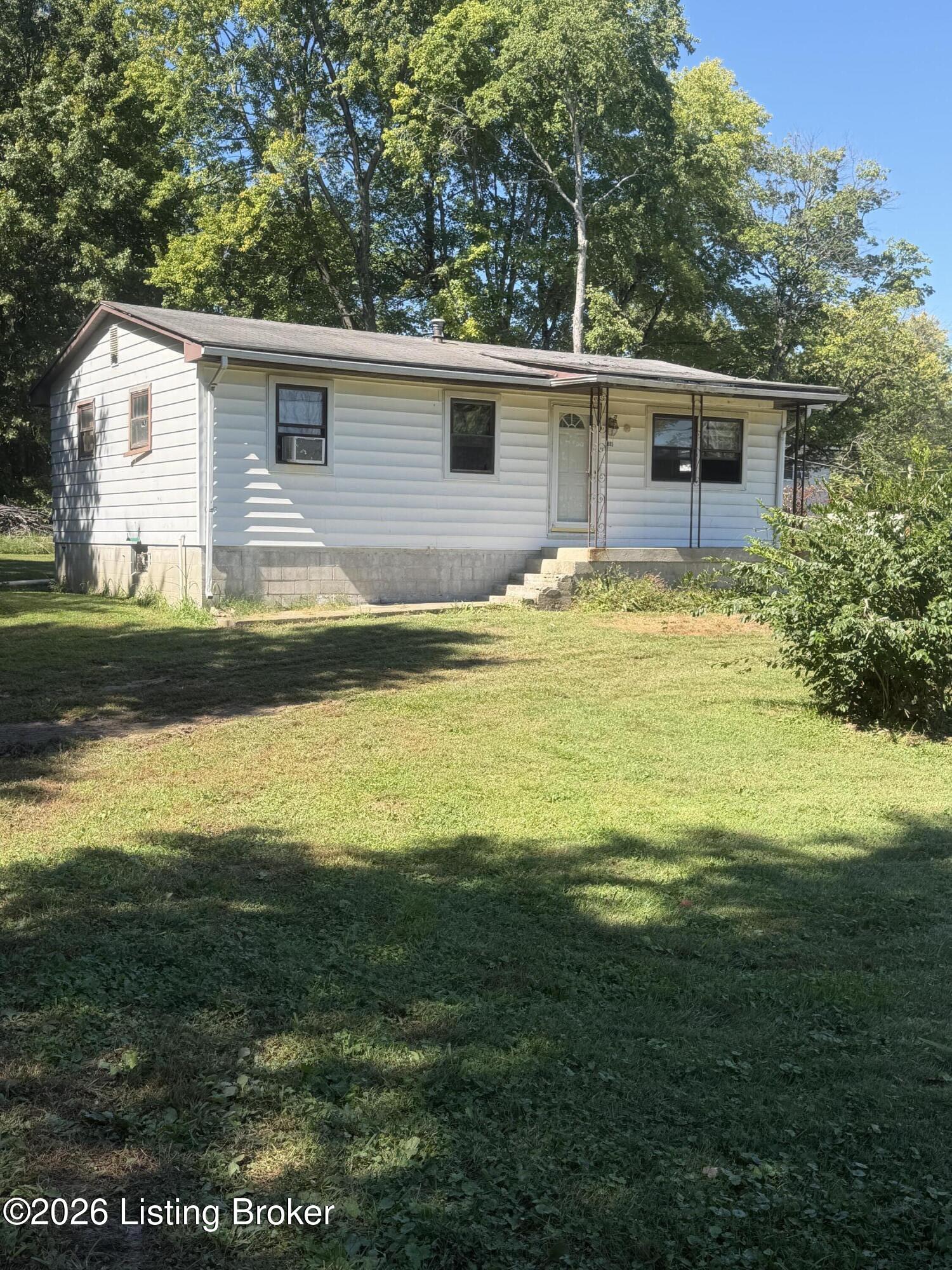 2885 Coral Ridge Rd Property Photo 2