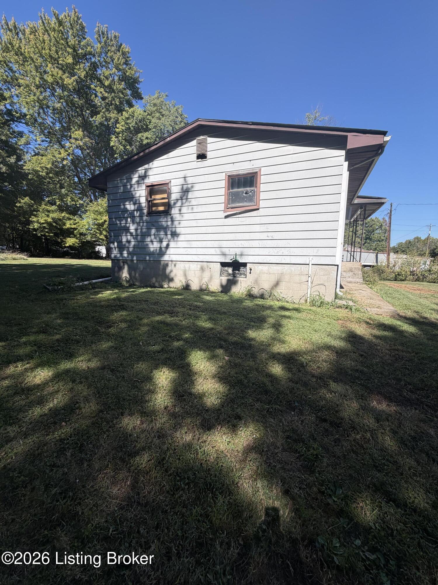2885 Coral Ridge Rd Property Photo 5