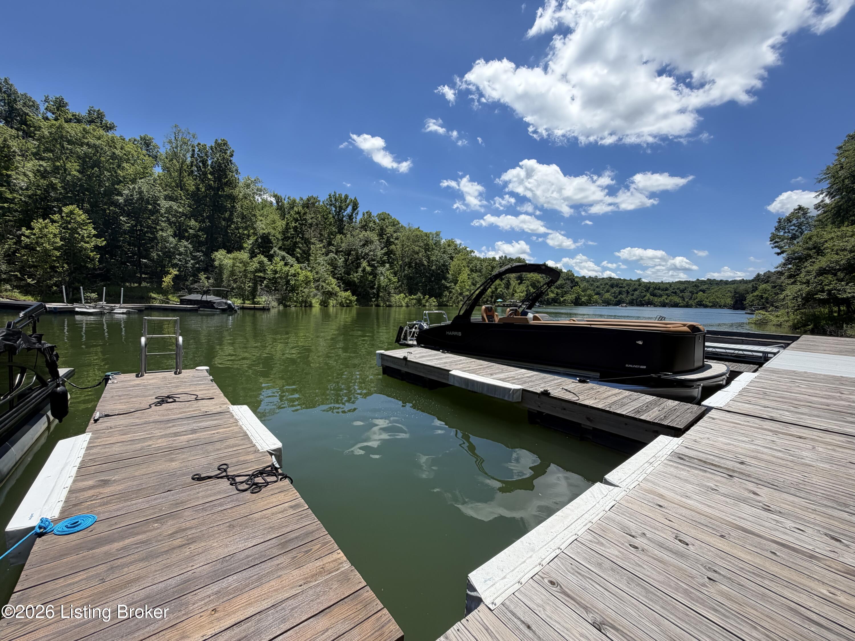 253 Moutardier Bay Dr Property Photo 42