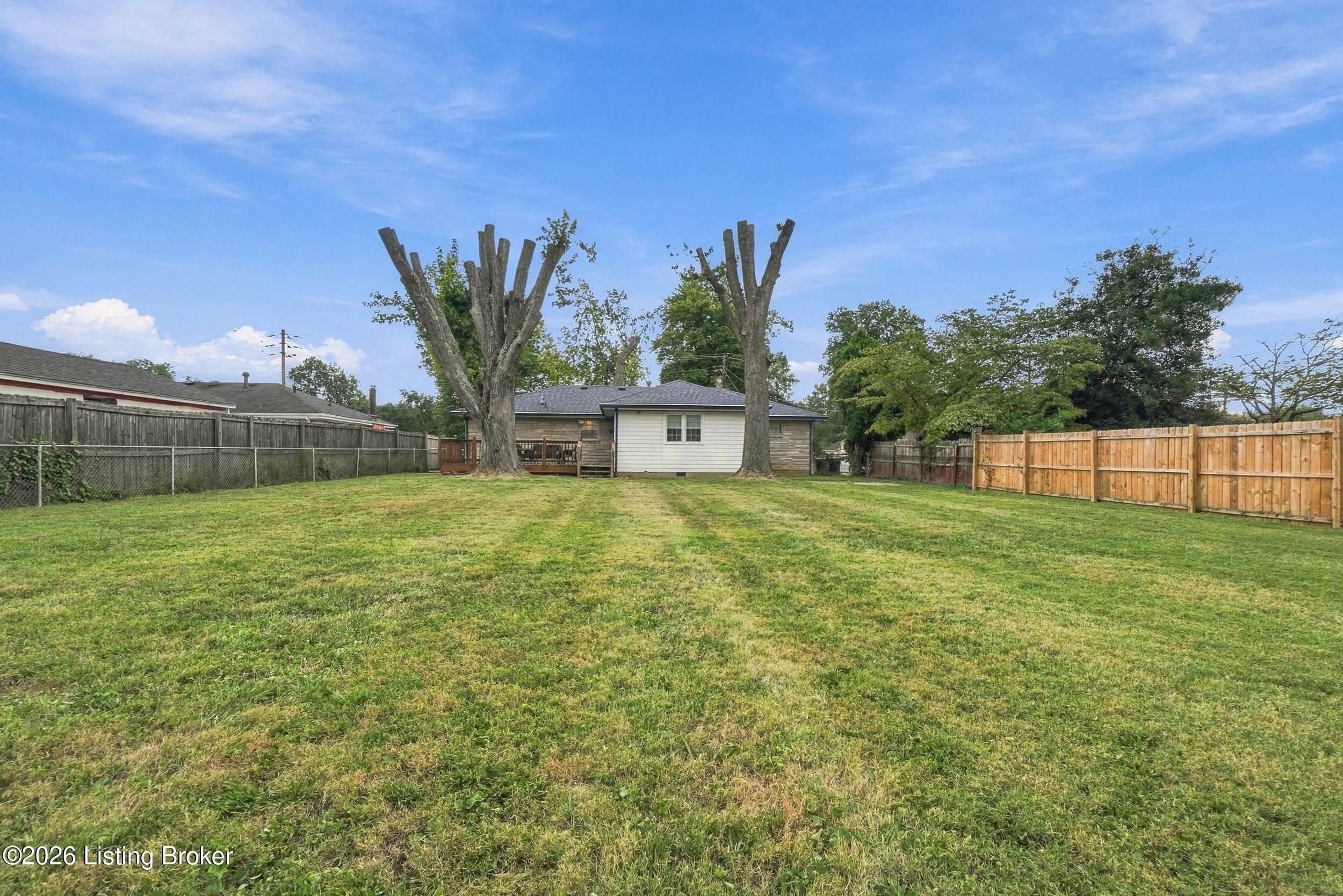 4418 Yolanda Dr Property Photo 6