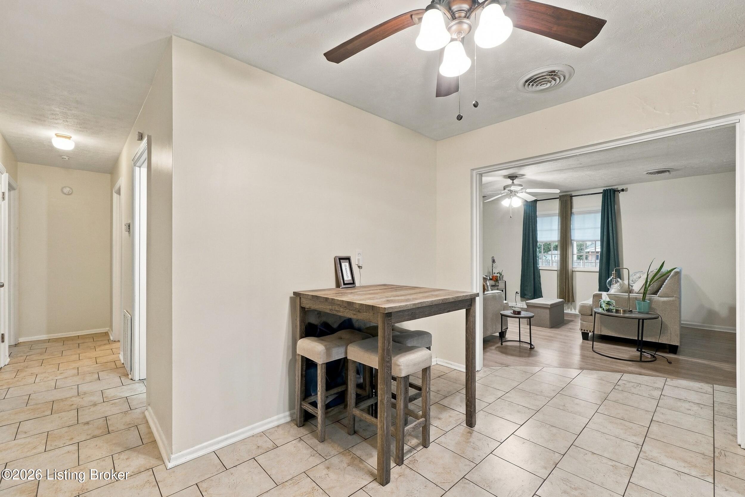 4418 Yolanda Dr Property Photo 8