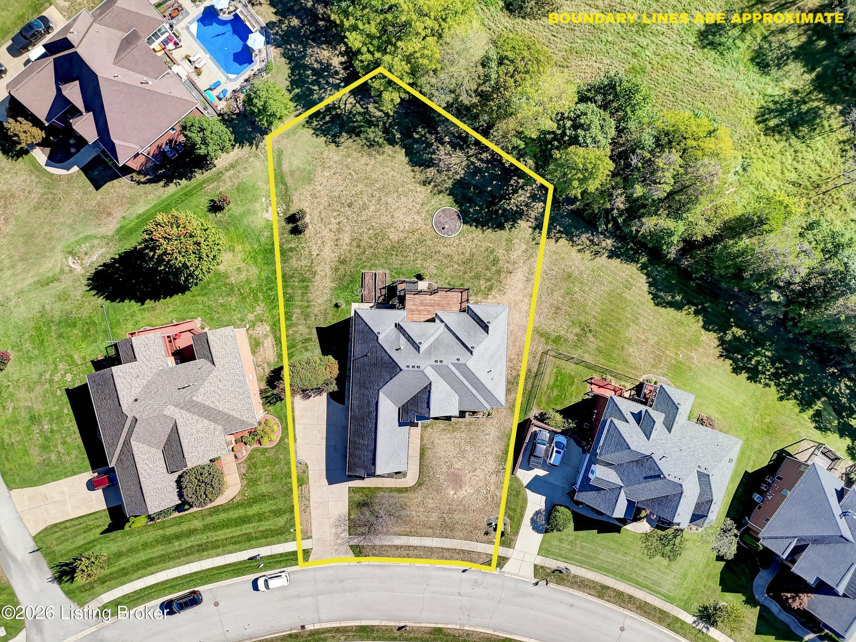 12523 Valley Pine Dr Property Photo 6