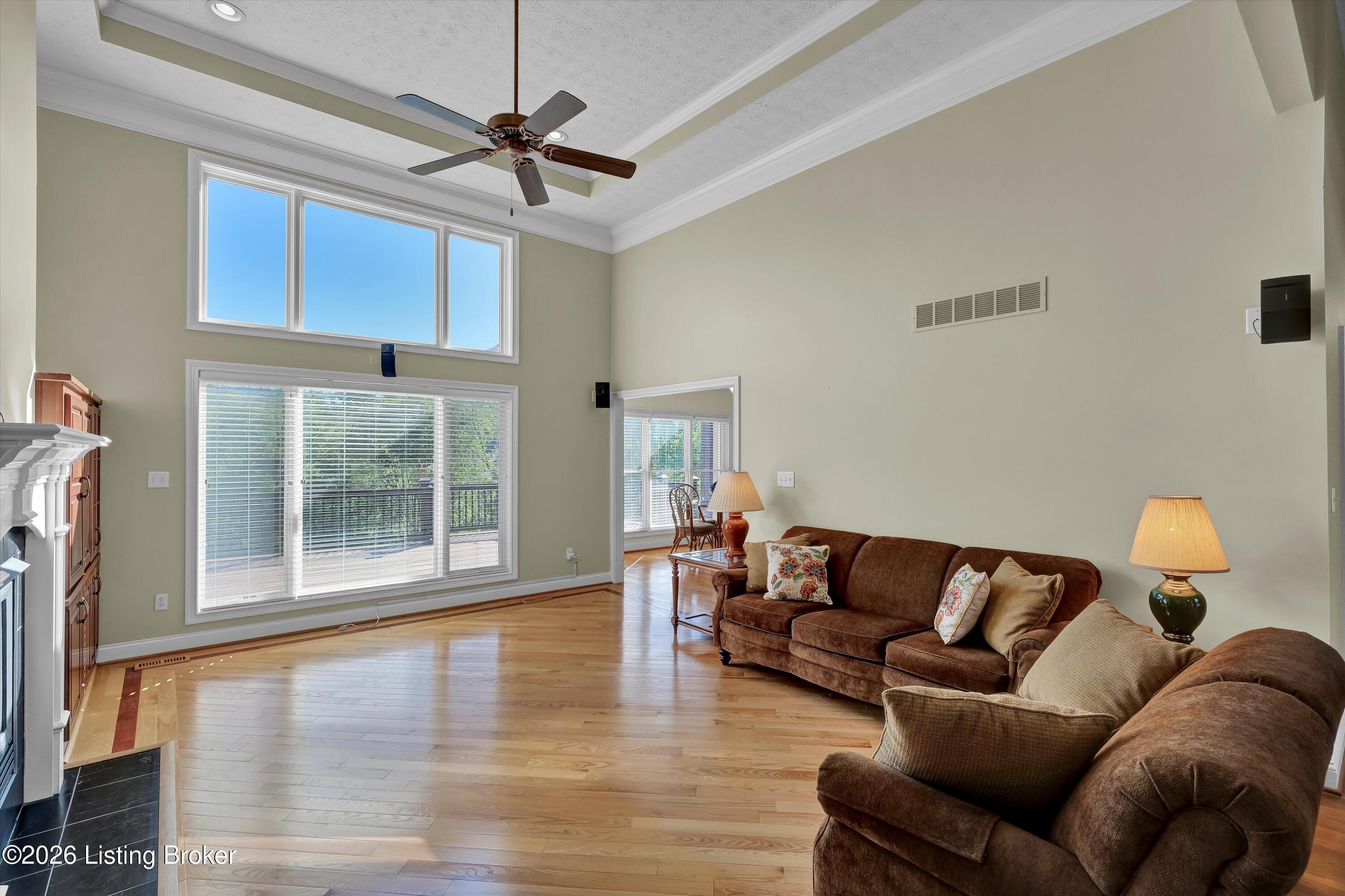 12523 Valley Pine Dr Property Photo 11