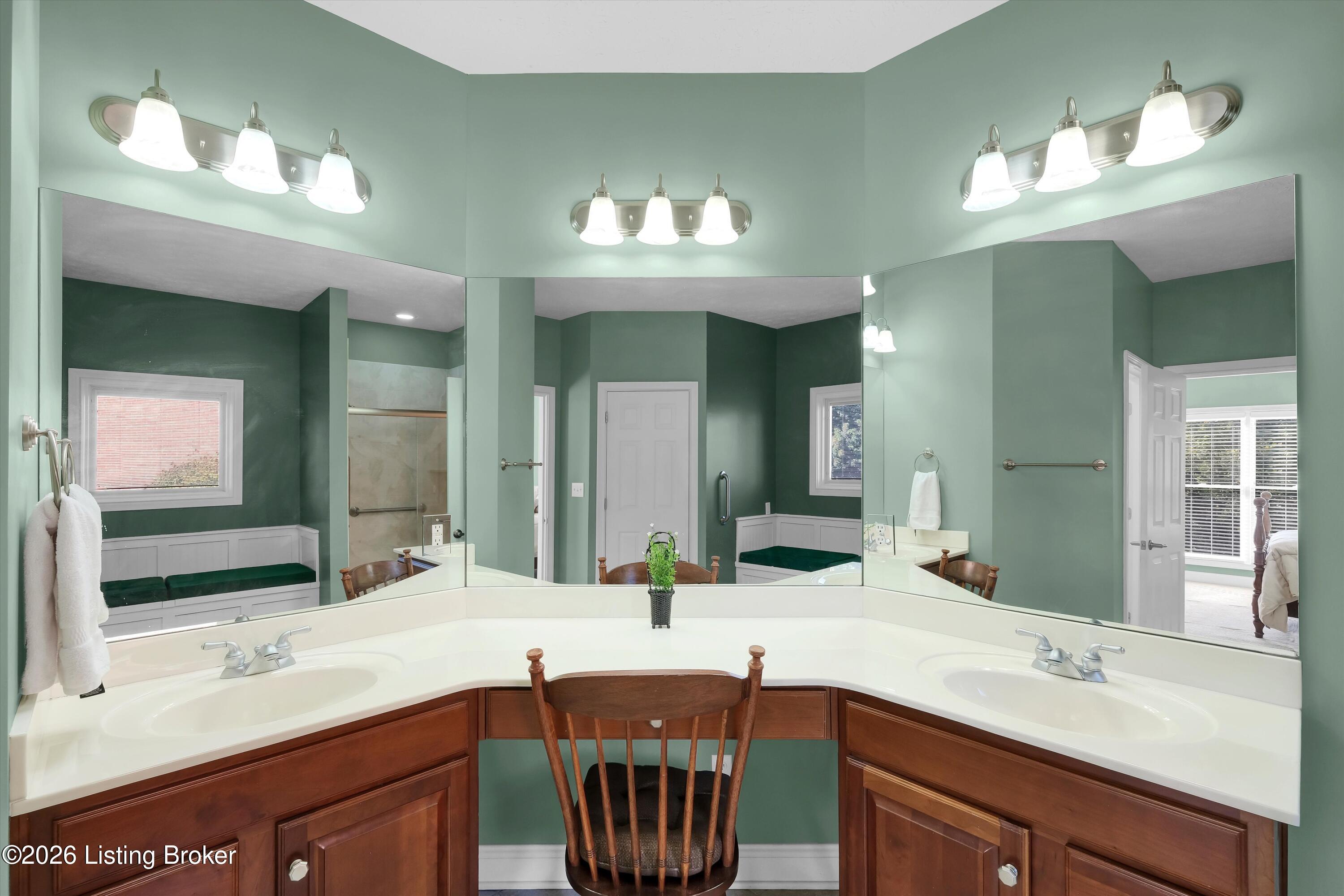 12523 Valley Pine Dr Property Photo 21