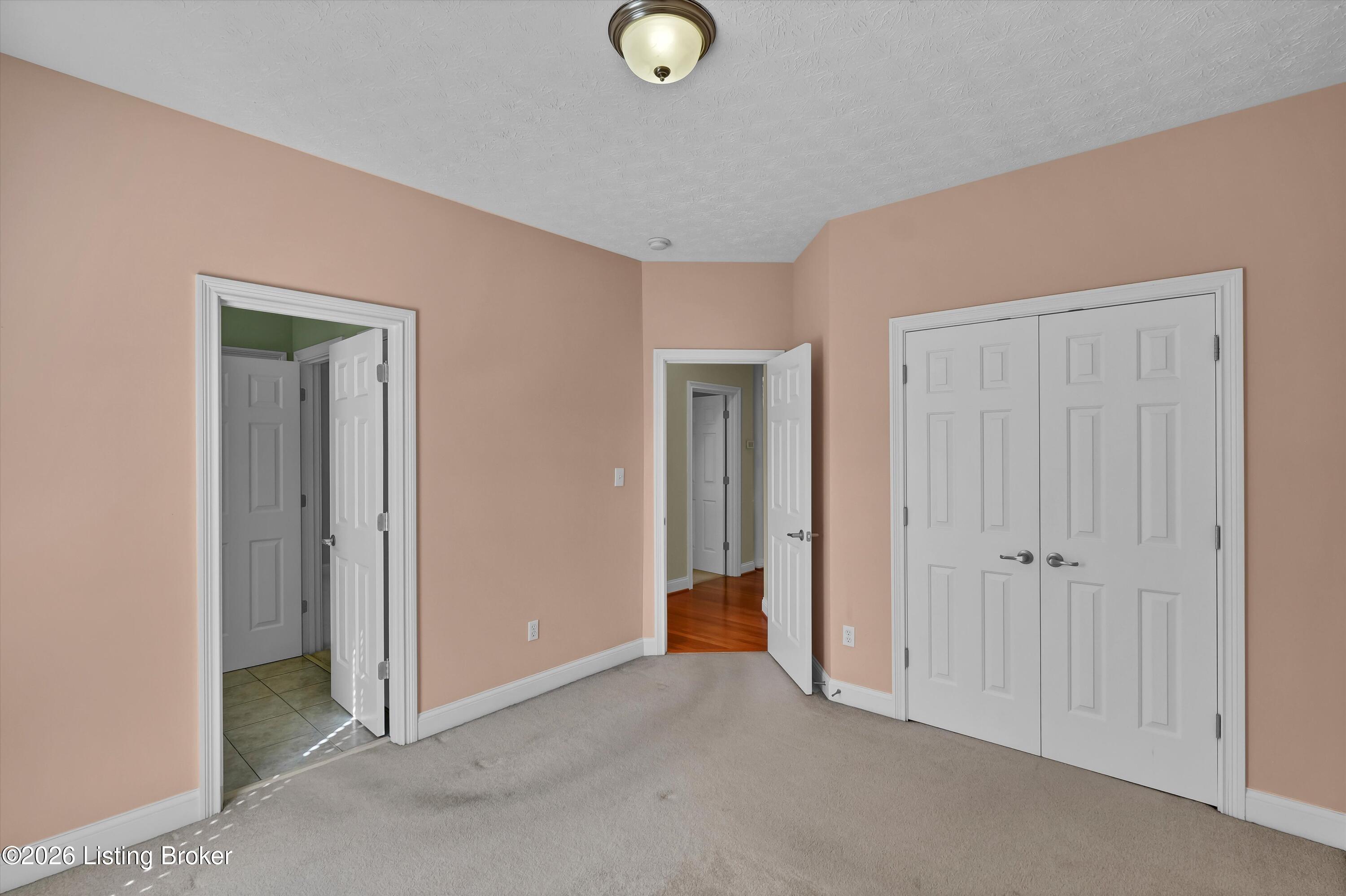 12523 Valley Pine Dr Property Photo 24