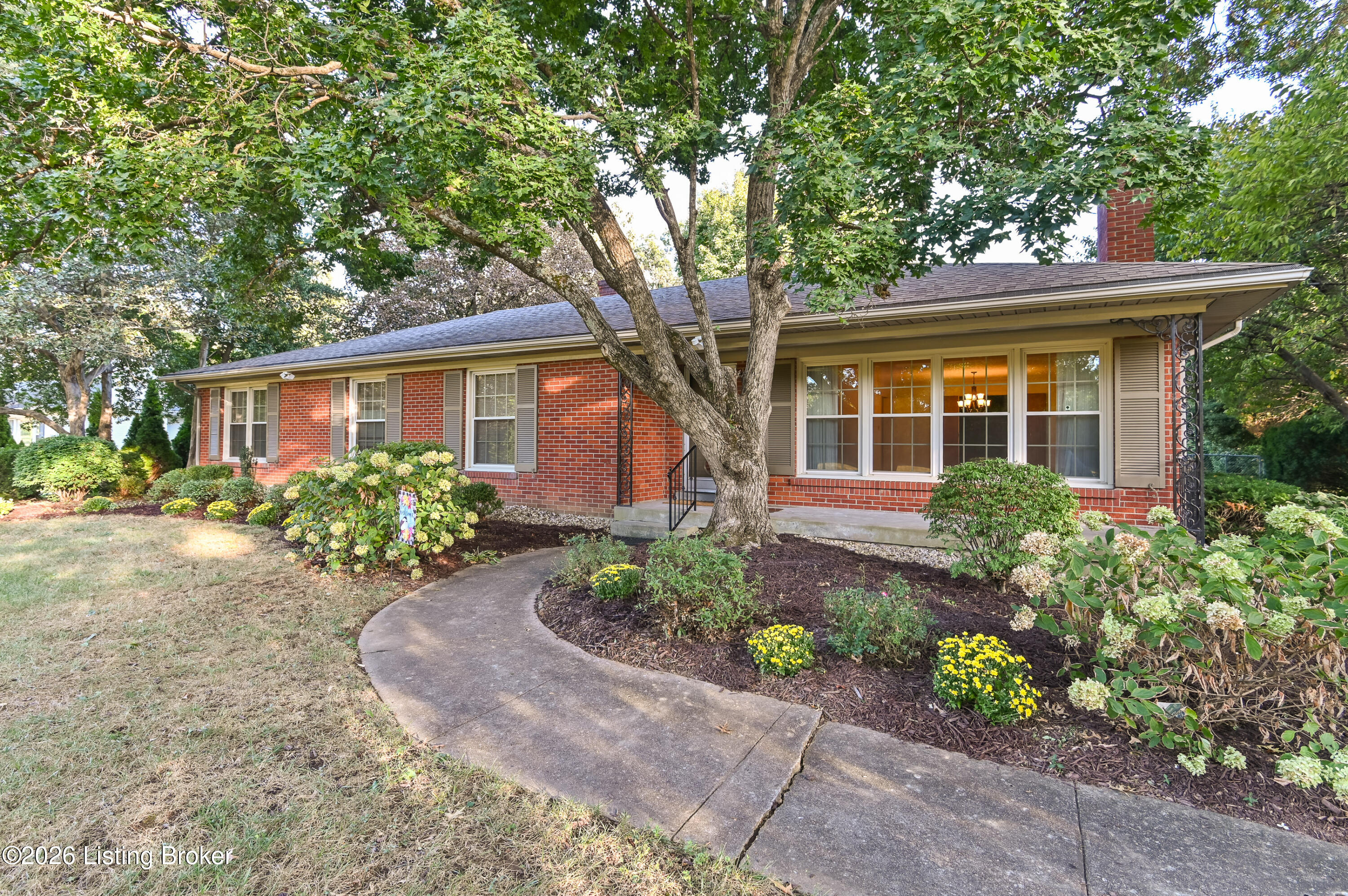 6312 Limewood Cir Property Photo 2