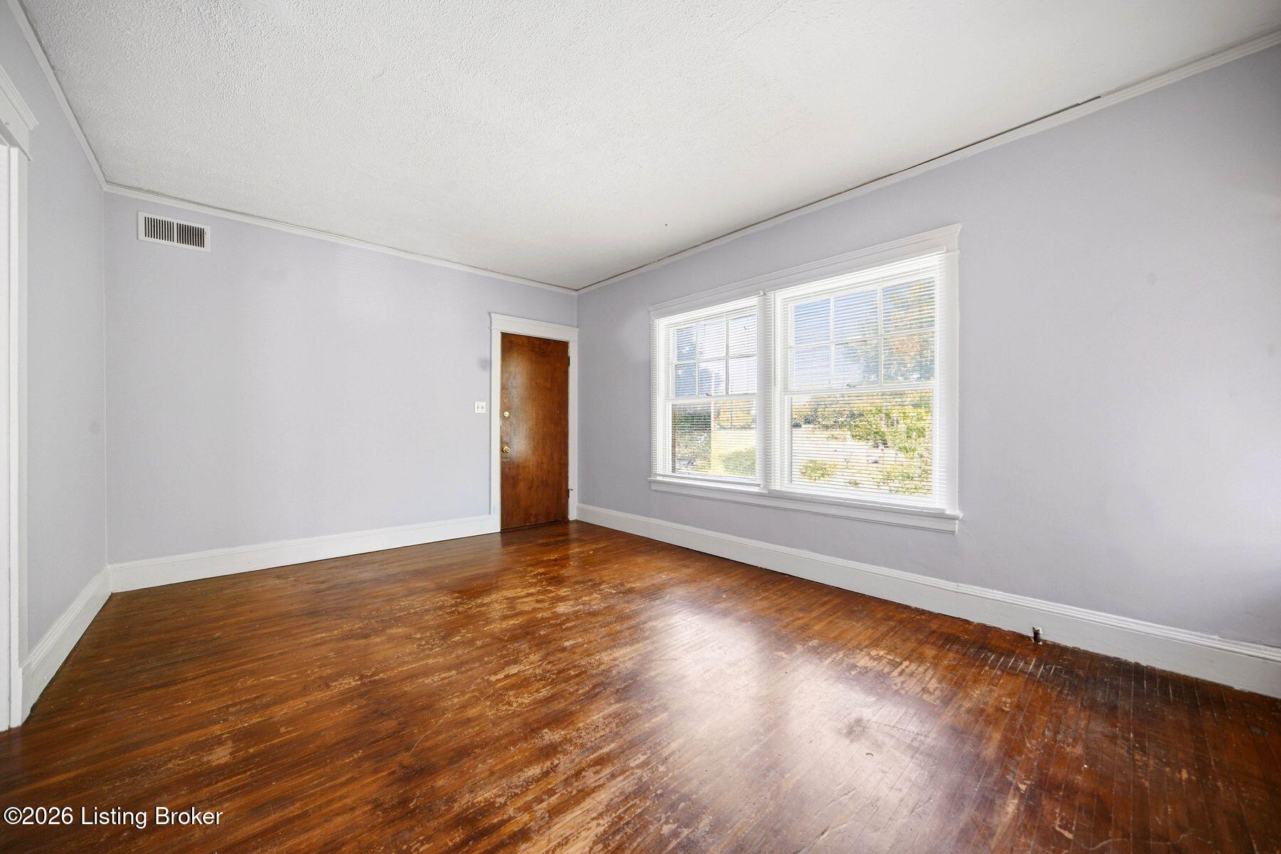 602 Eastern Pkwy Property Photo 6