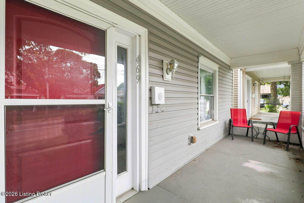 469 E Brandeis Ave Property Photo 6