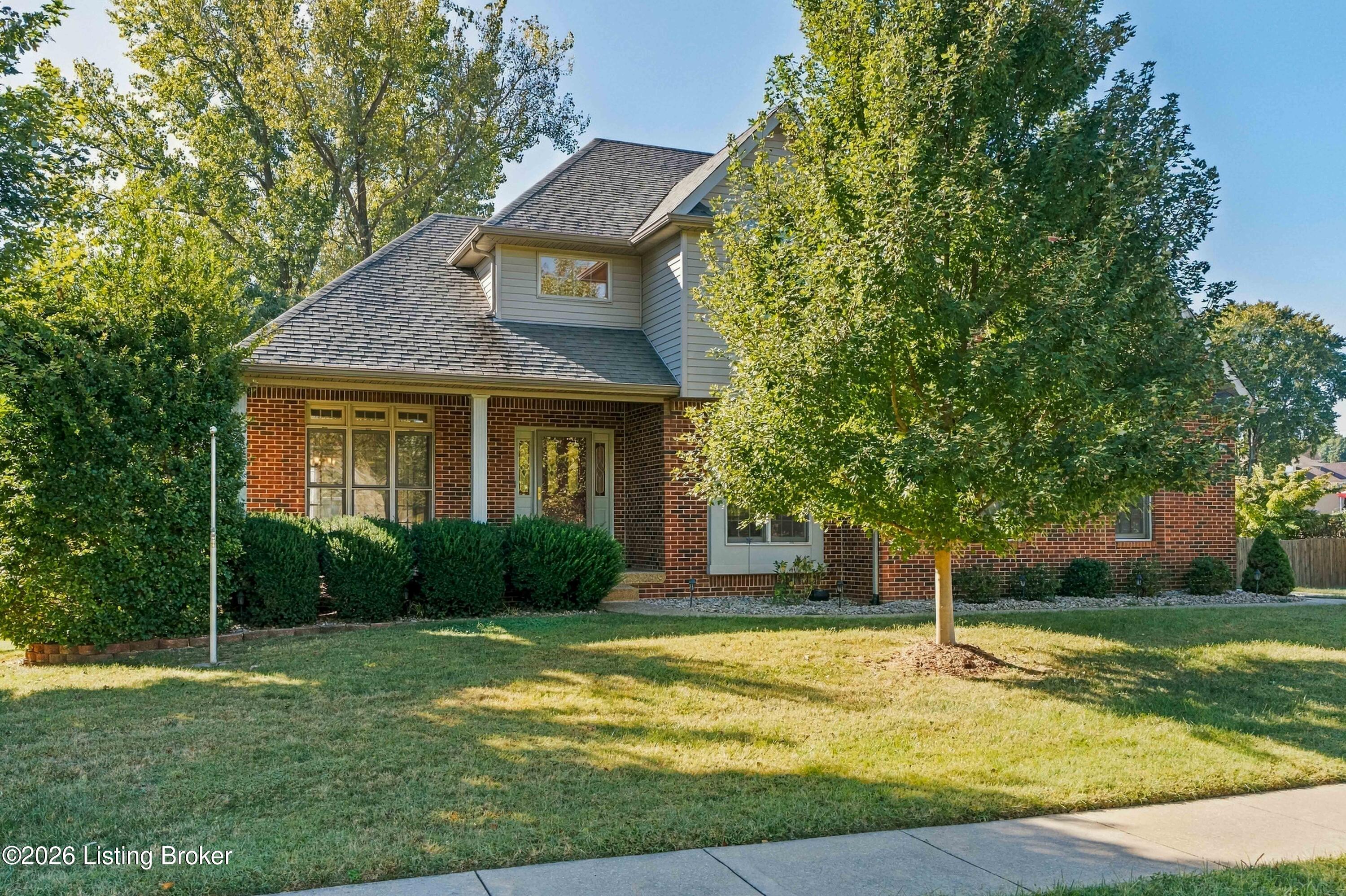 1509 Manchester Dr Property Photo 2