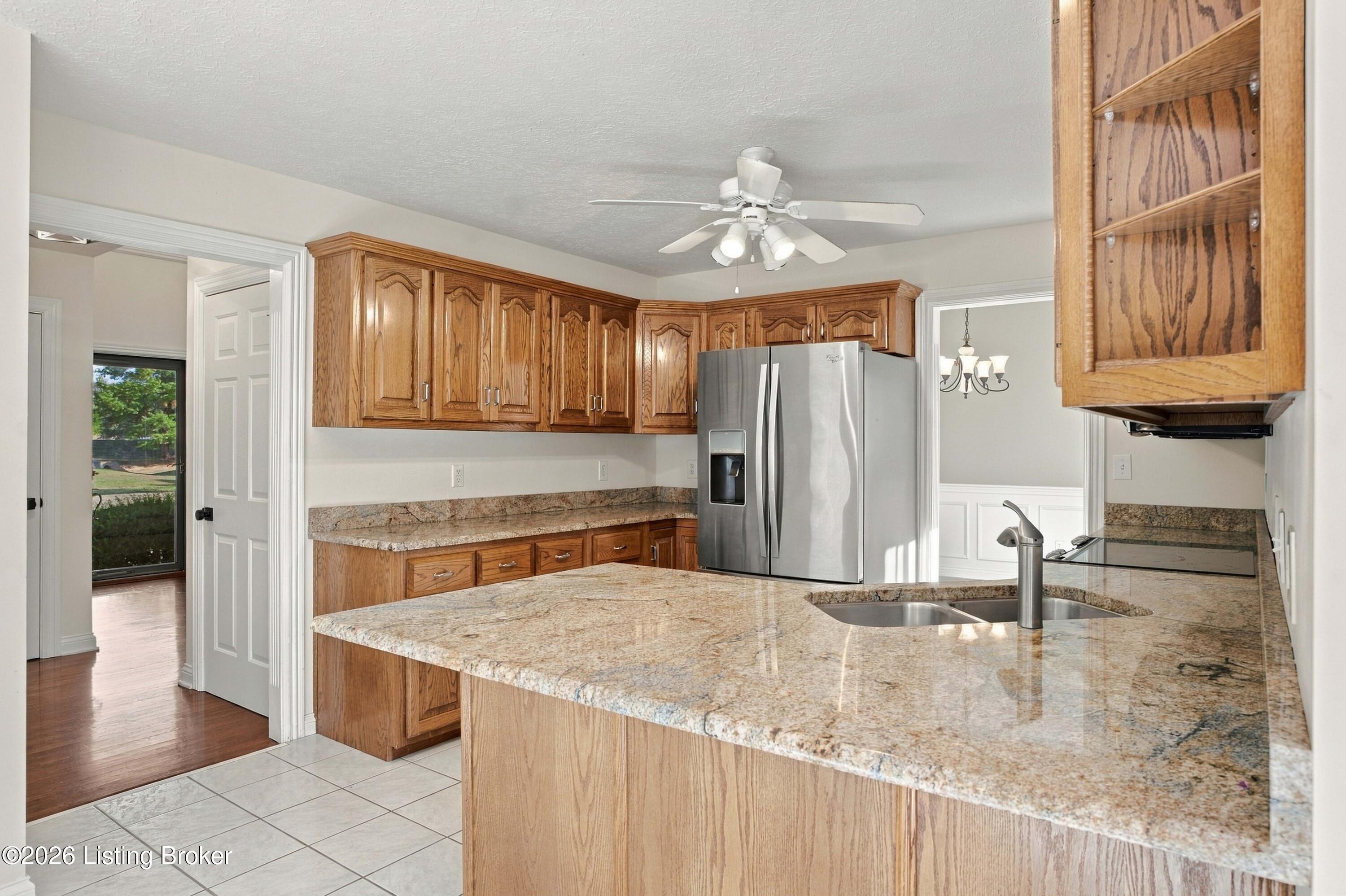 1509 Manchester Dr Property Photo 21