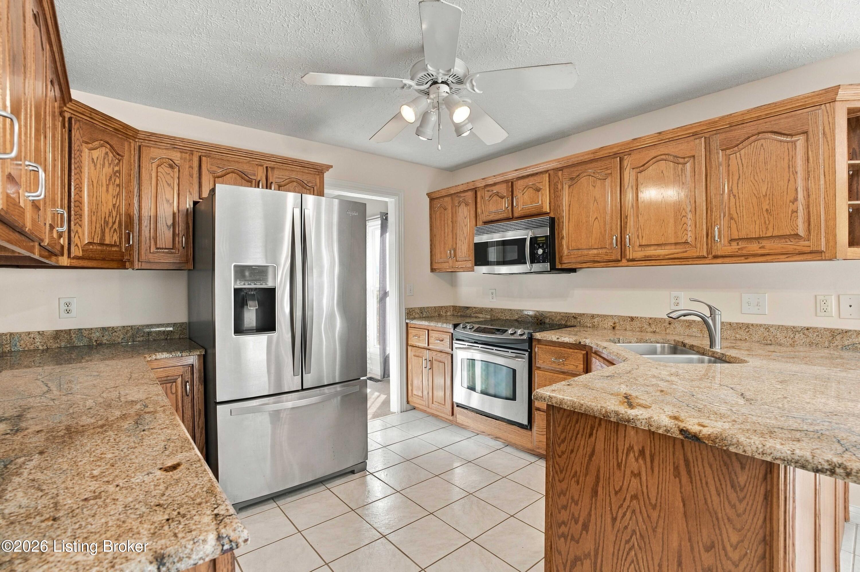 1509 Manchester Dr Property Photo 22