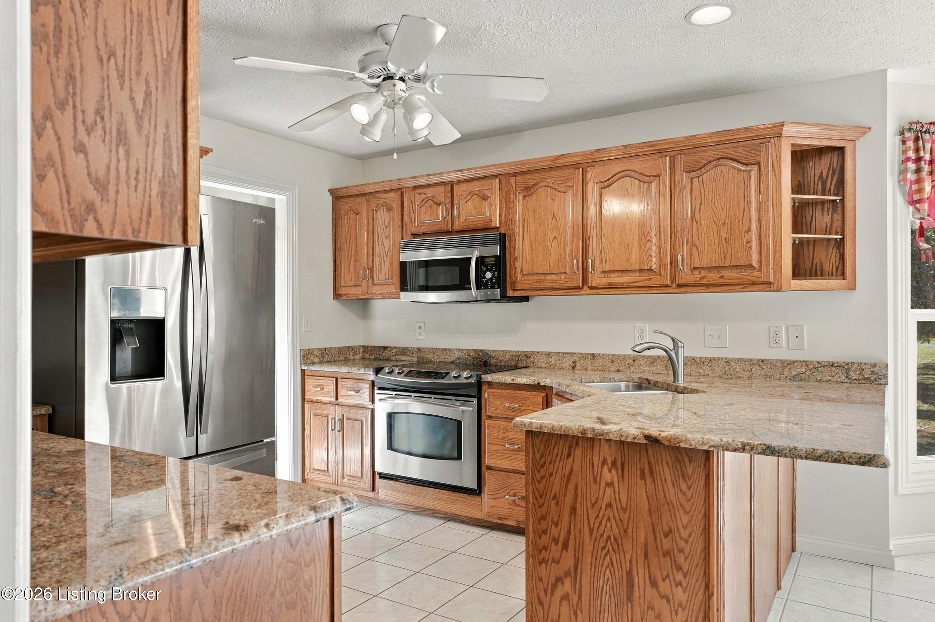 1509 Manchester Dr Property Photo 23