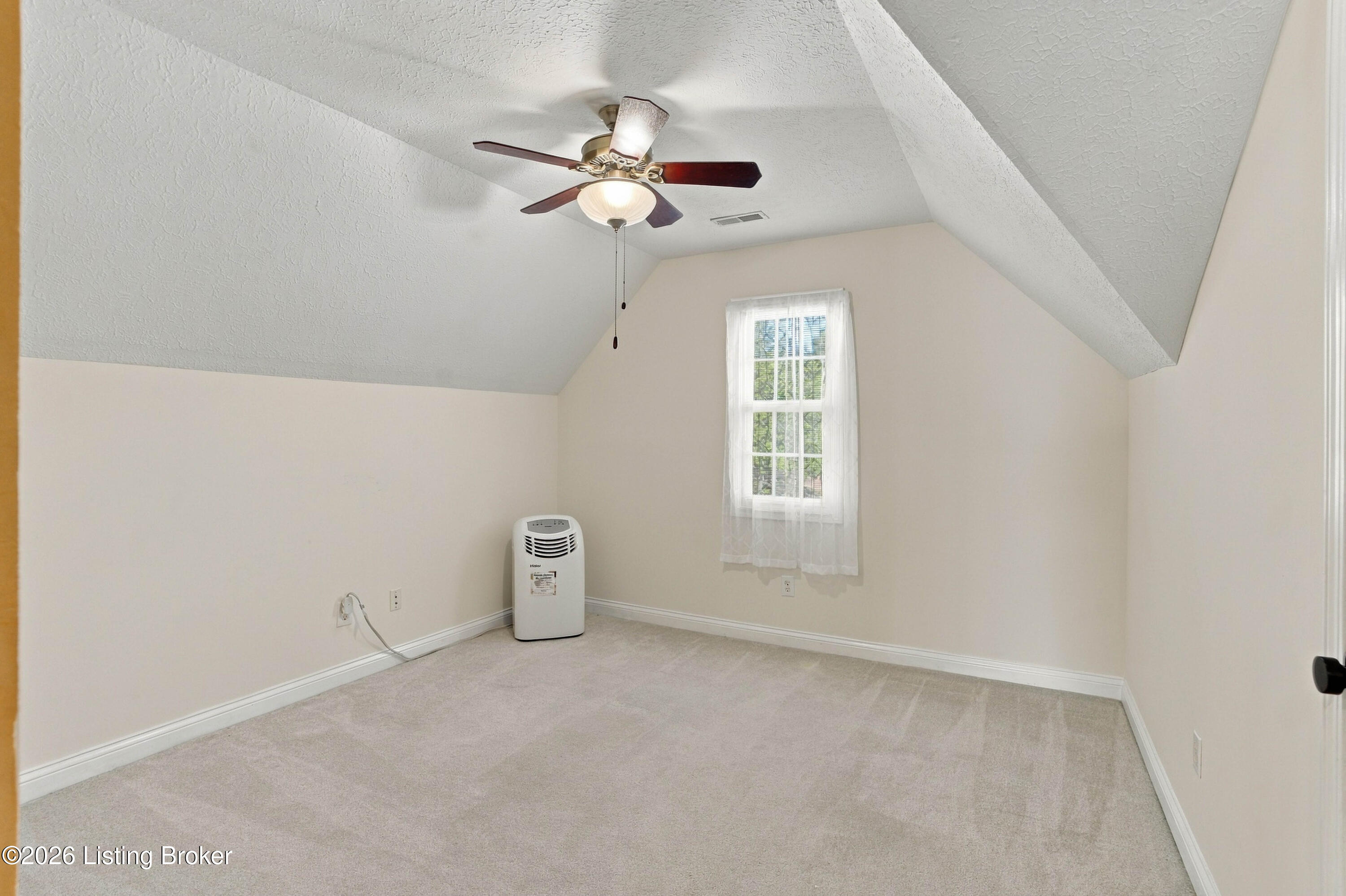 1509 Manchester Dr Property Photo 51