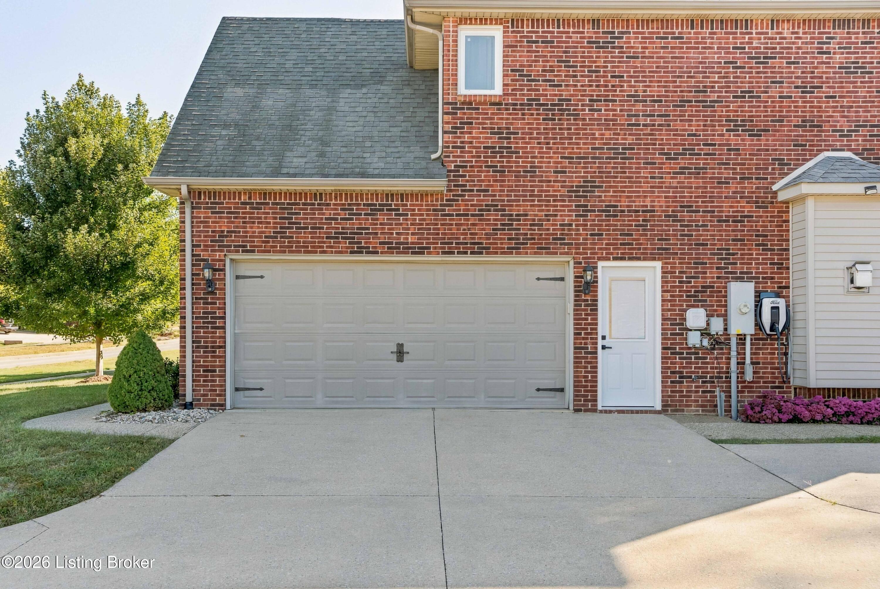 1509 Manchester Dr Property Photo 56