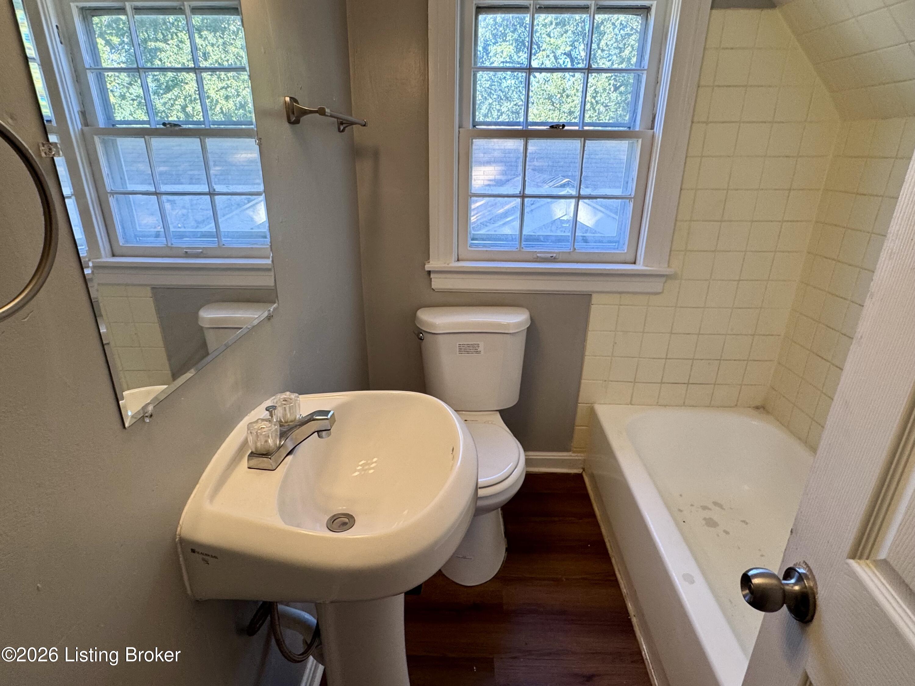 717 W Evelyn Ave Property Photo 12