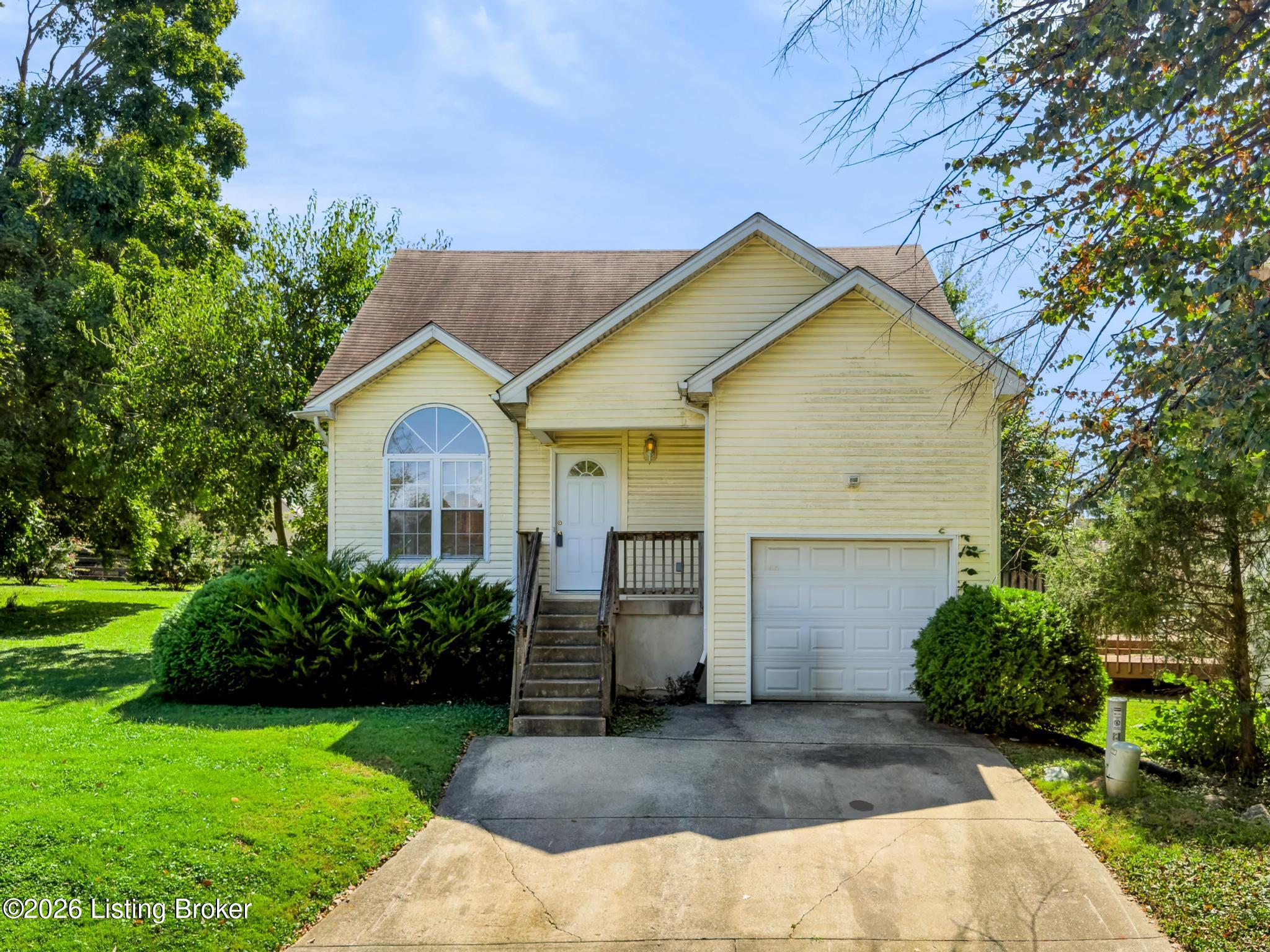 8104 Hudson Ln Property Photo 1