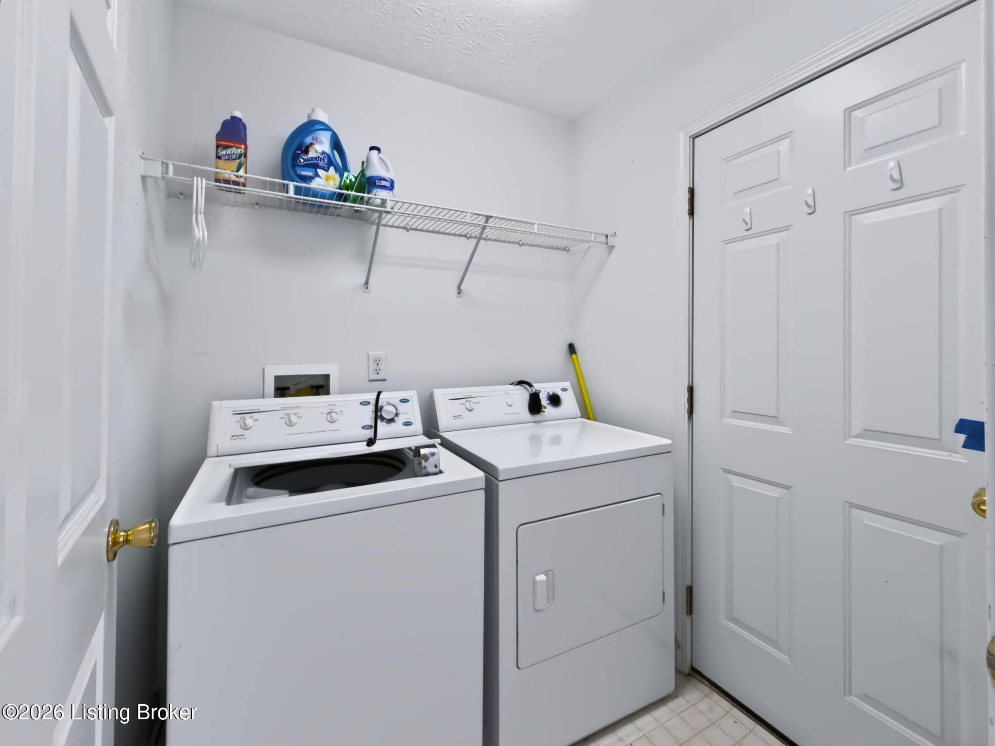 8104 Hudson Ln Property Photo 19