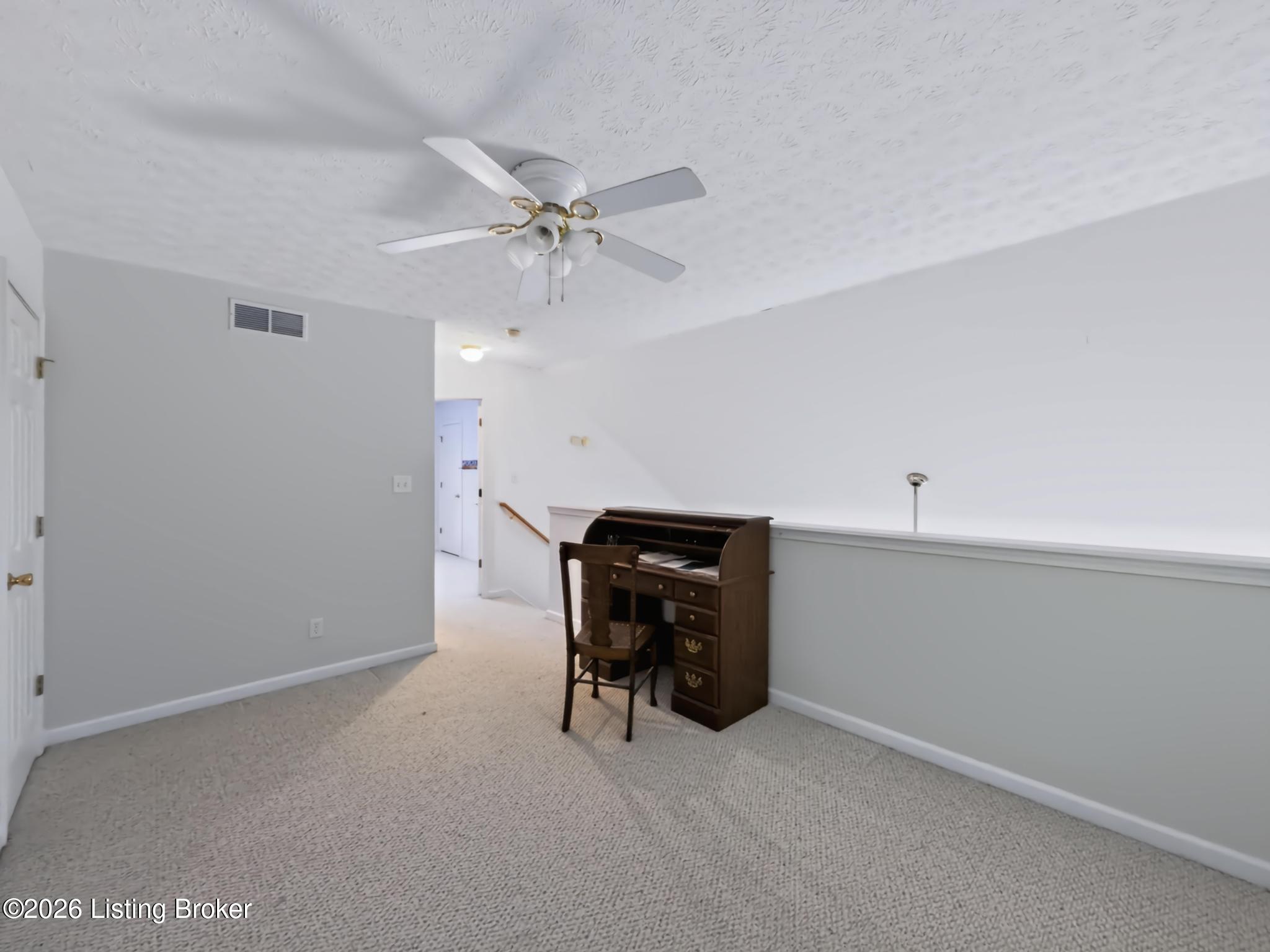 8104 Hudson Ln Property Photo 20