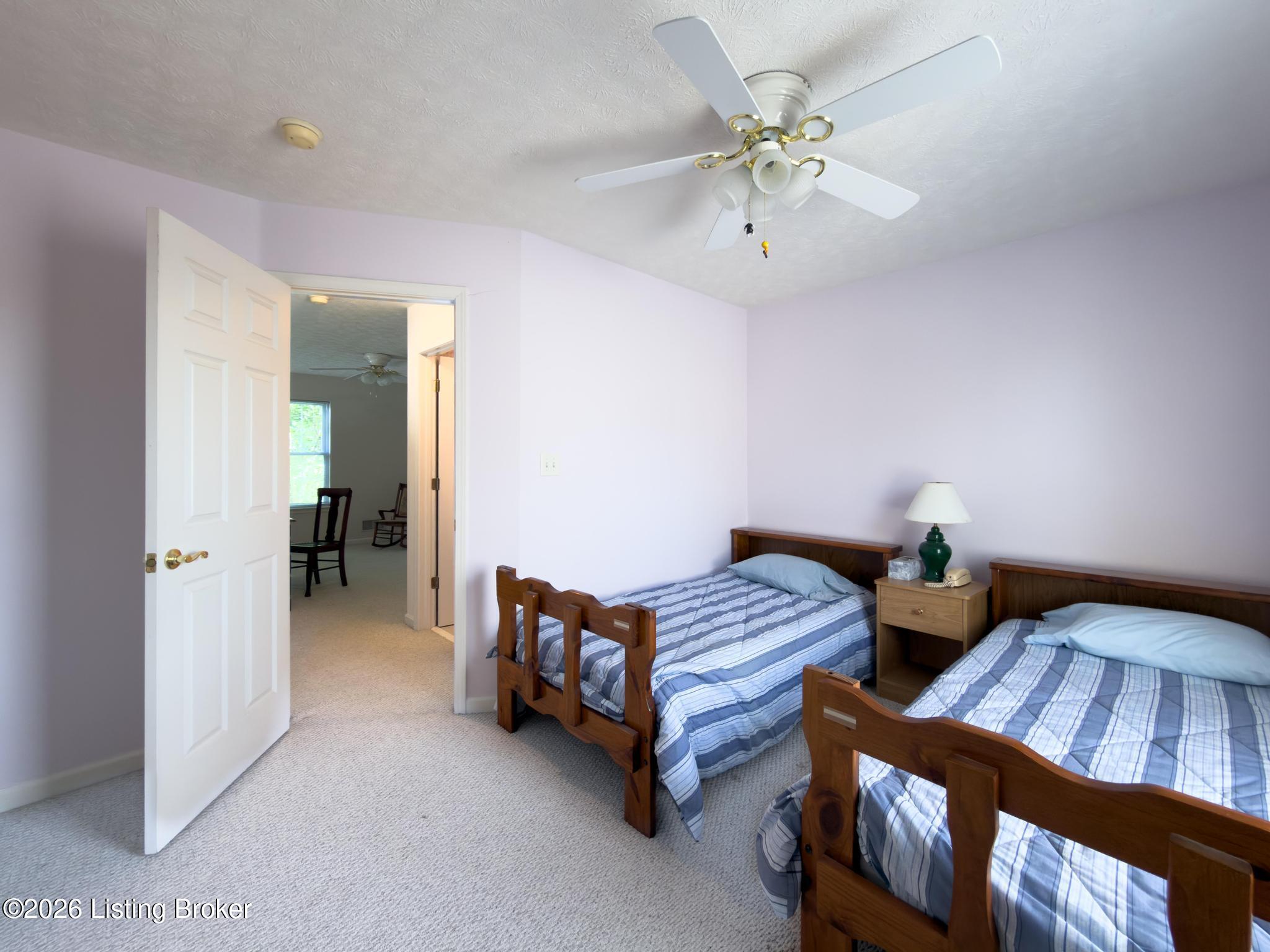 8104 Hudson Ln Property Photo 23